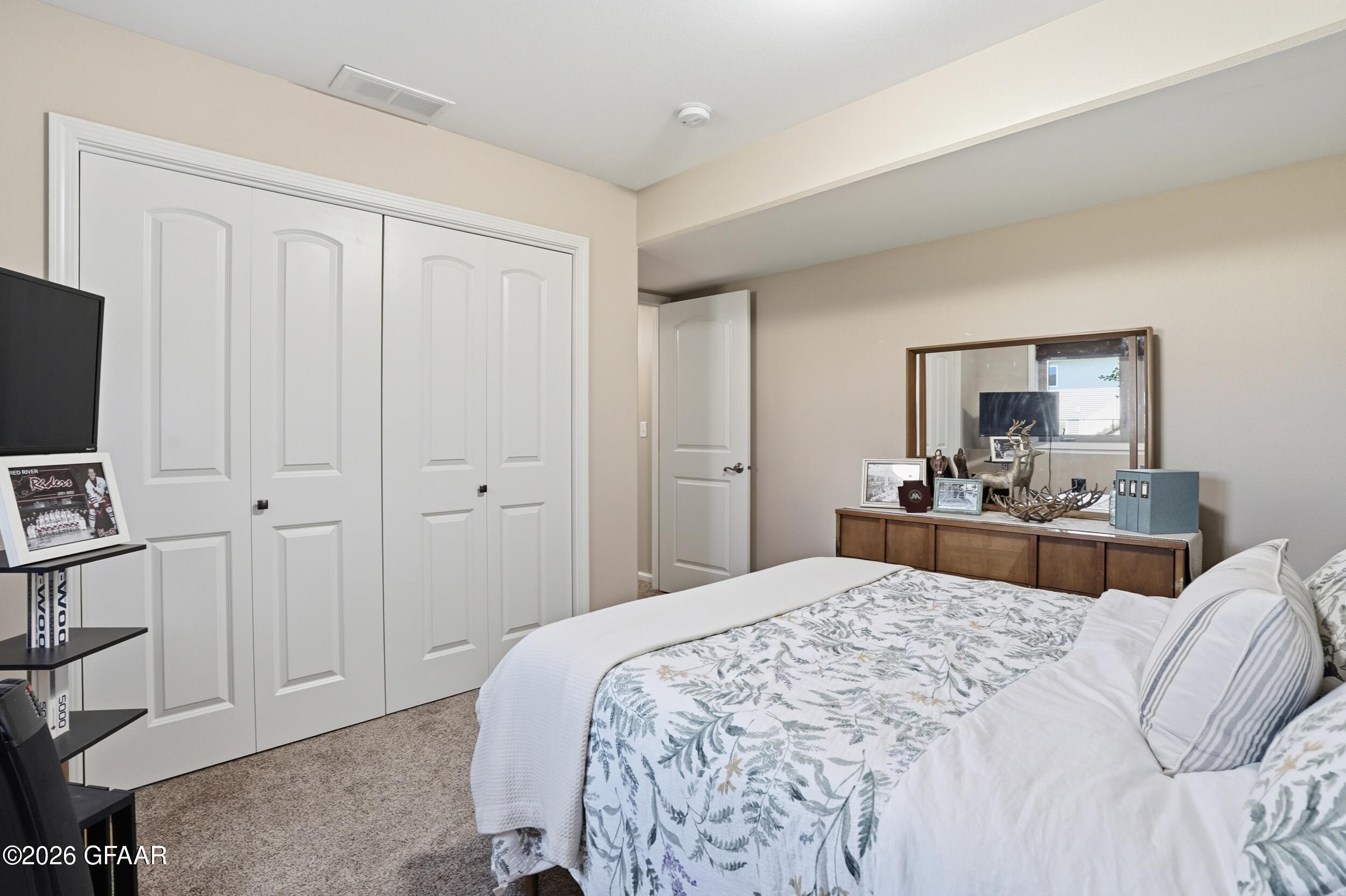 5295 MAC Drive