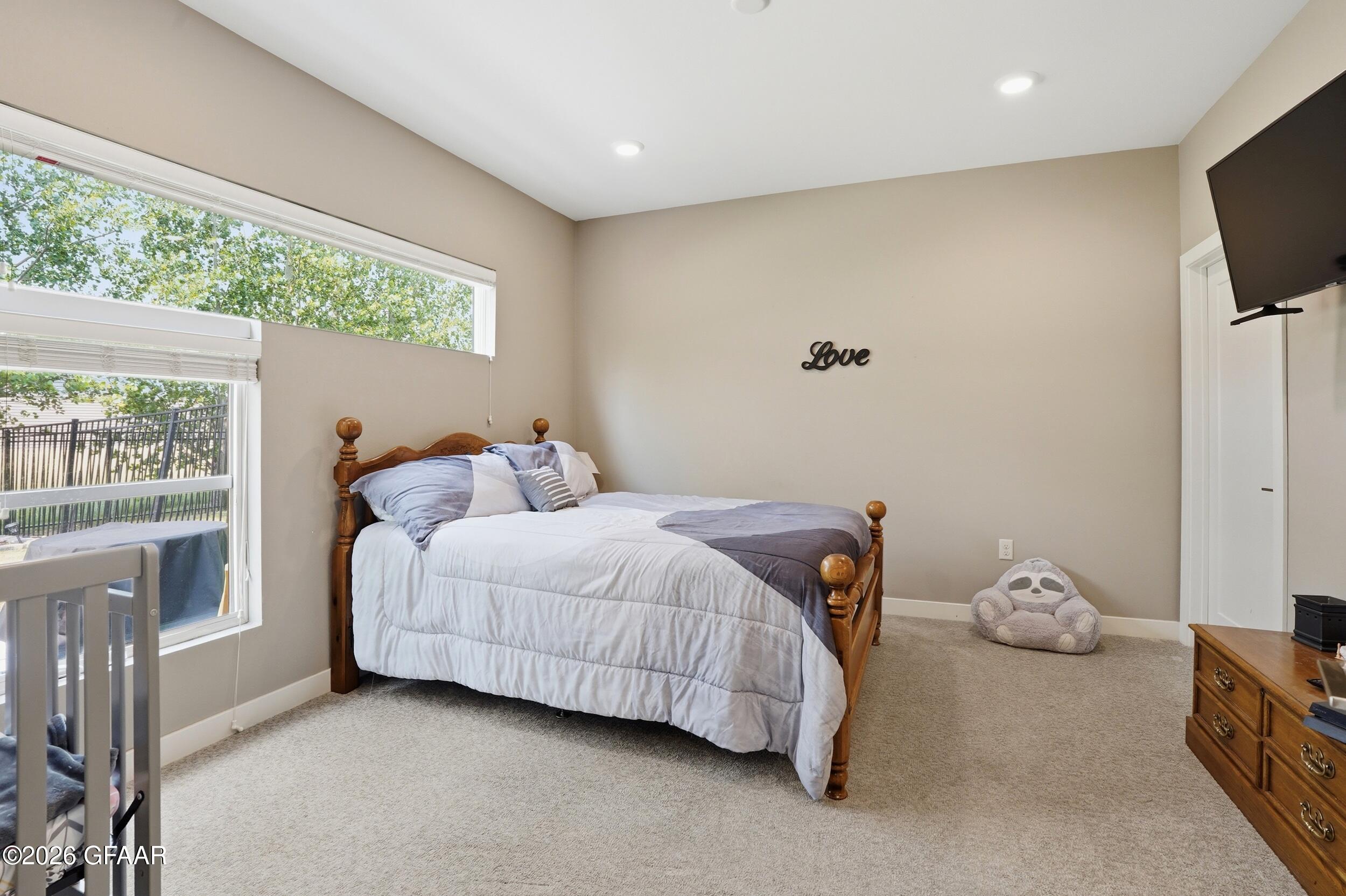 3968 IVY Drive