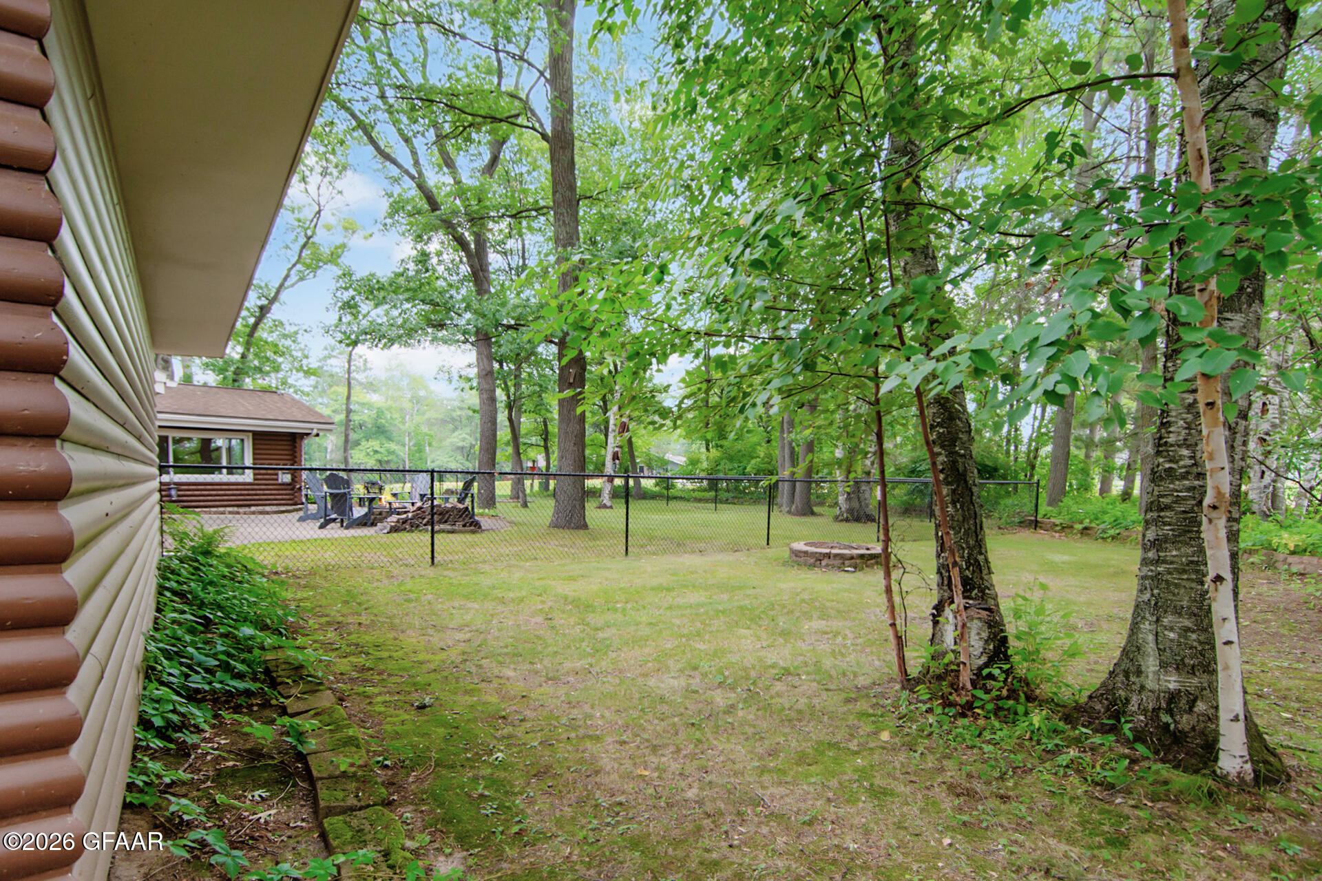 8672 WREN Drive