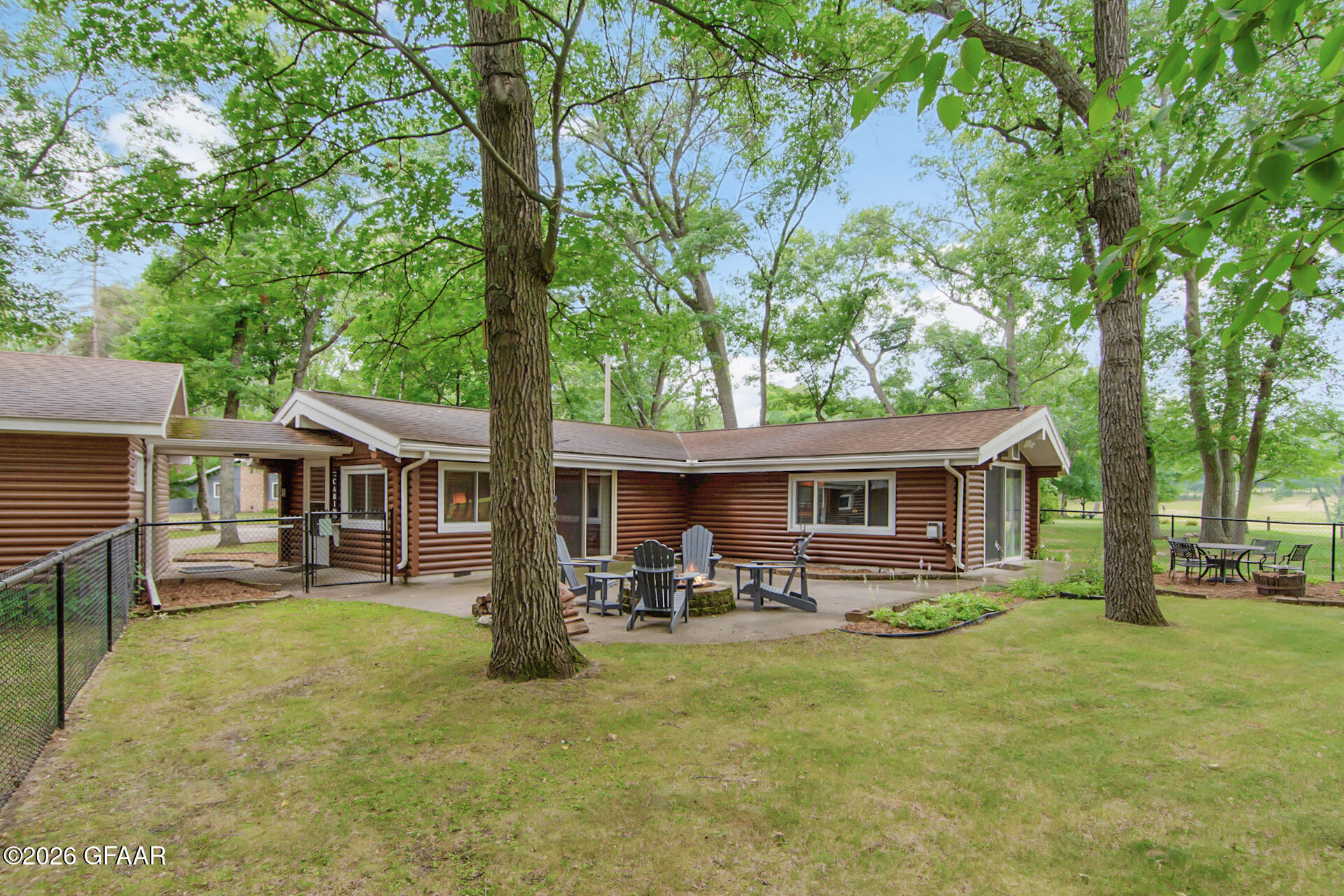 8672 WREN Drive