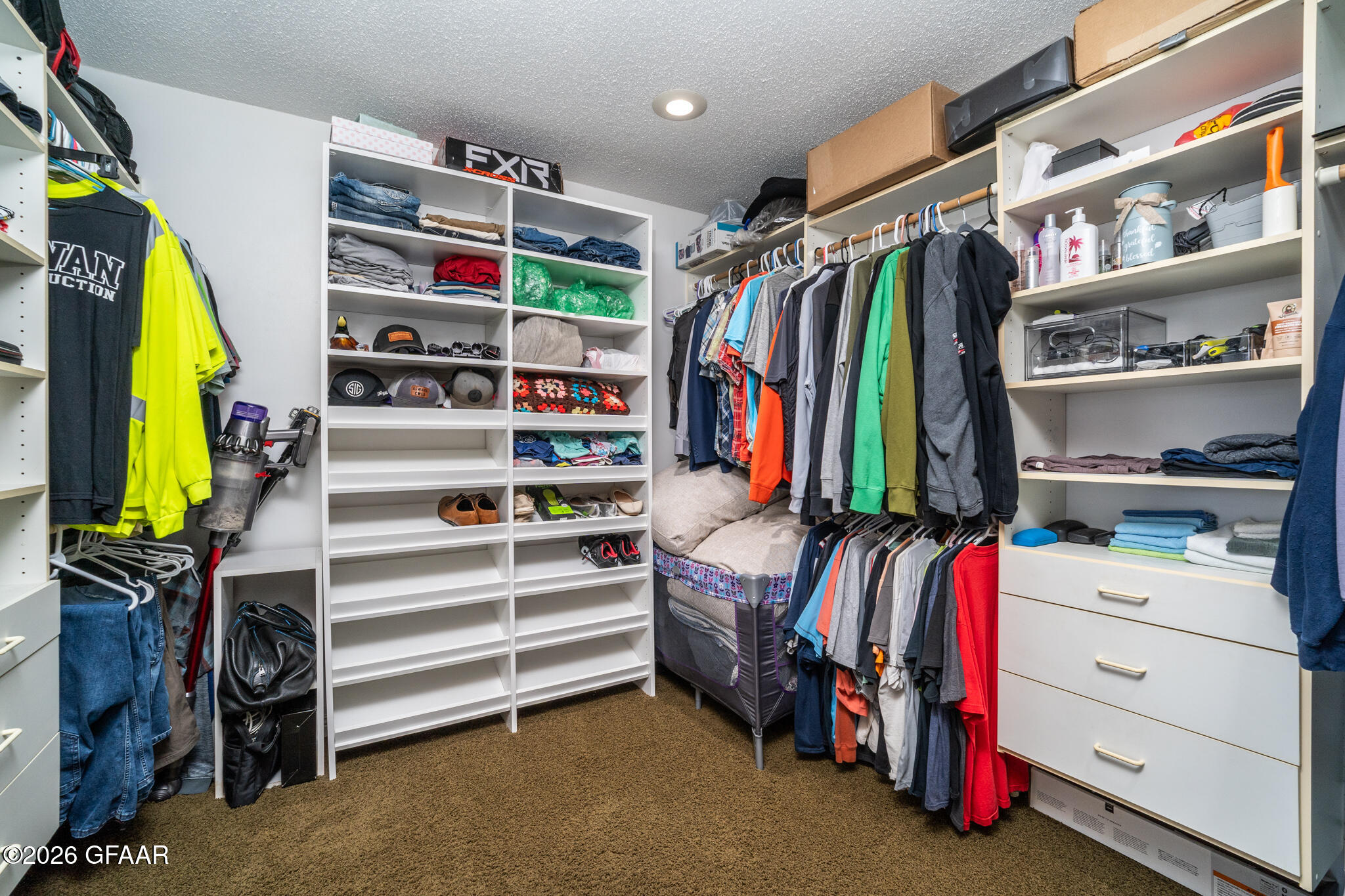 2511 ST ANDREWS Drive NW