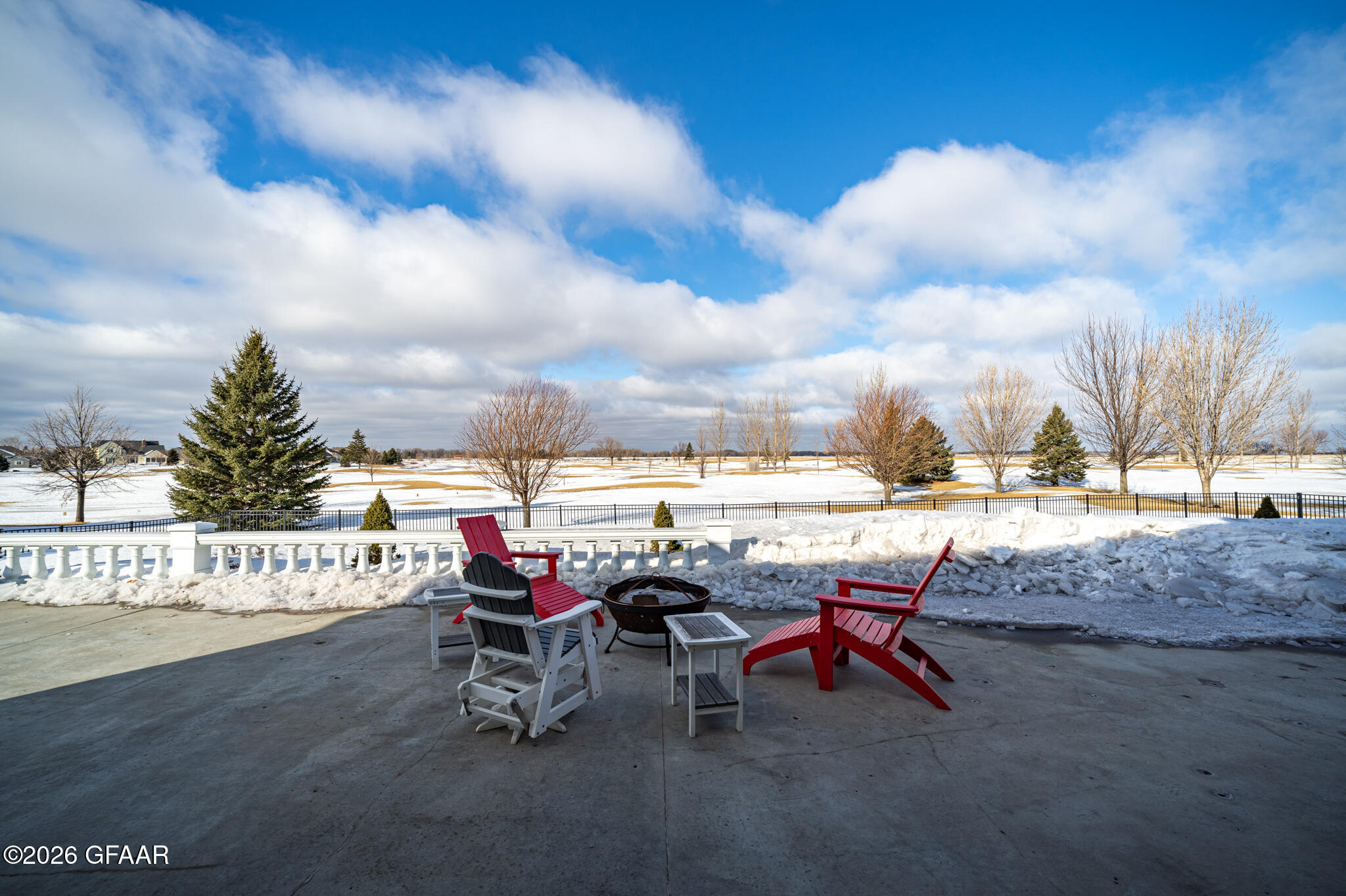 2511 ST ANDREWS Drive NW