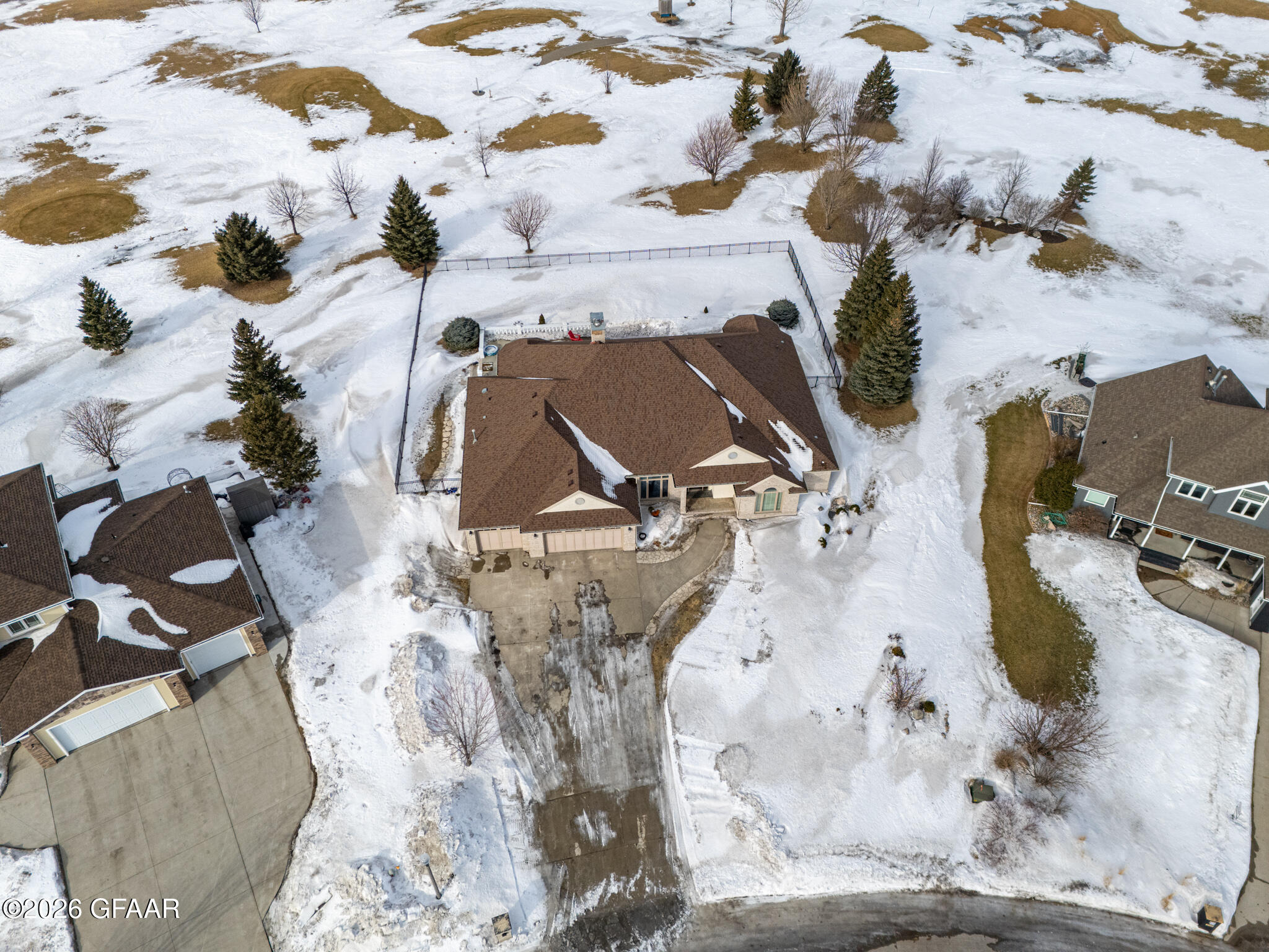 2511 ST ANDREWS Drive NW