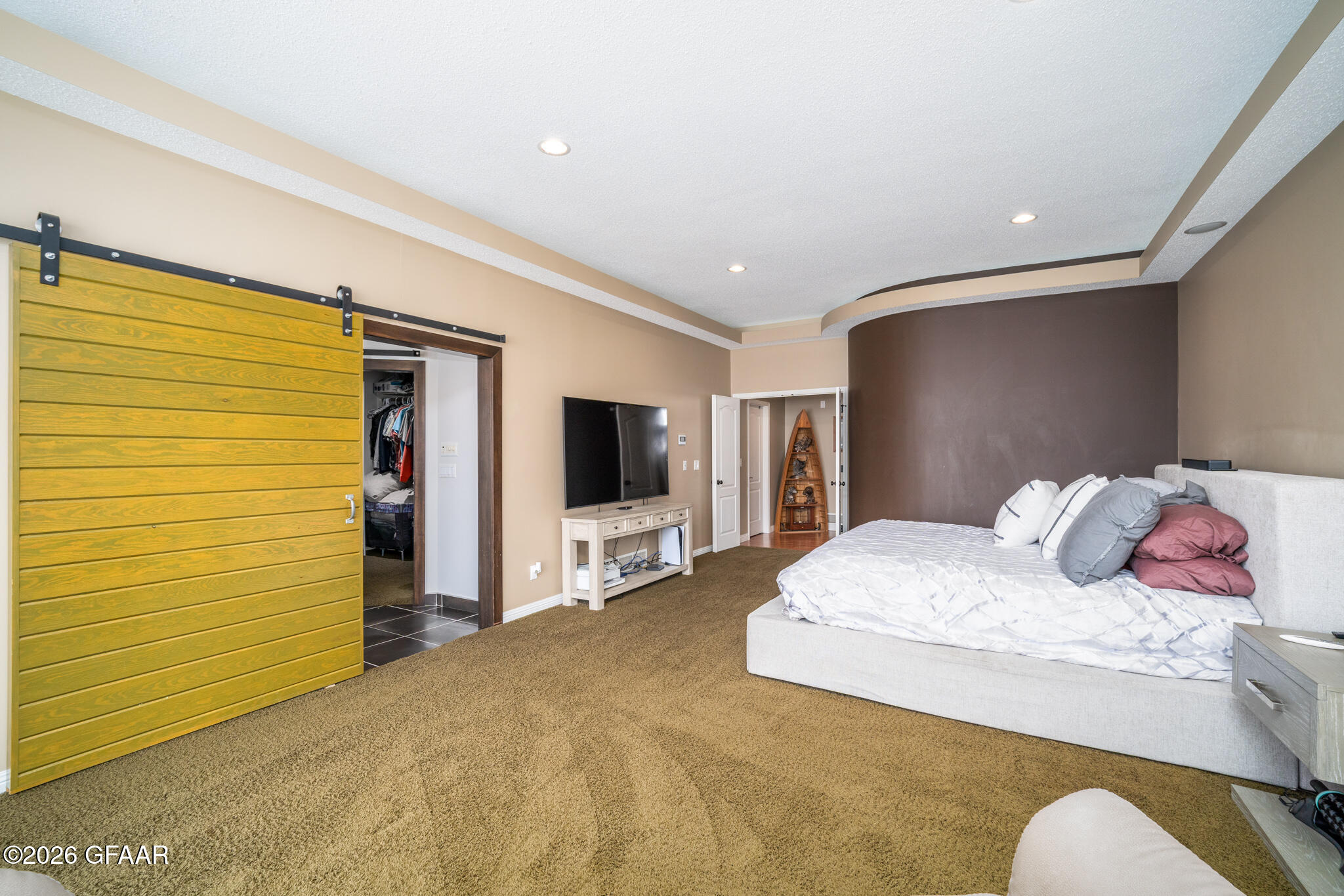 2511 ST ANDREWS Drive NW