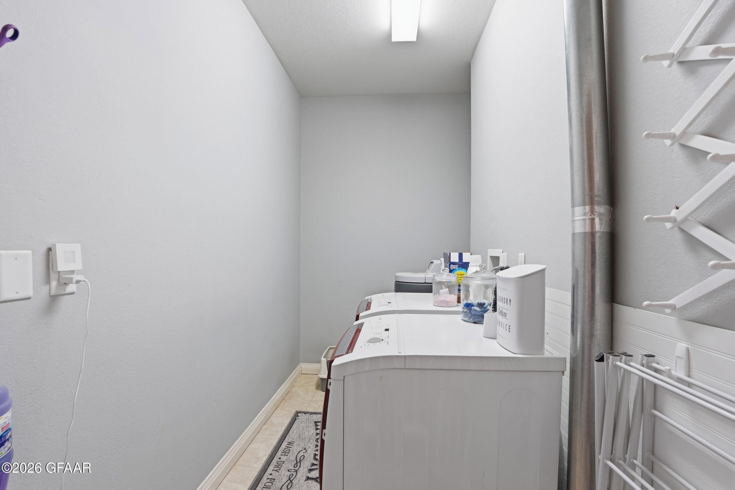 1173 OXBOW Court