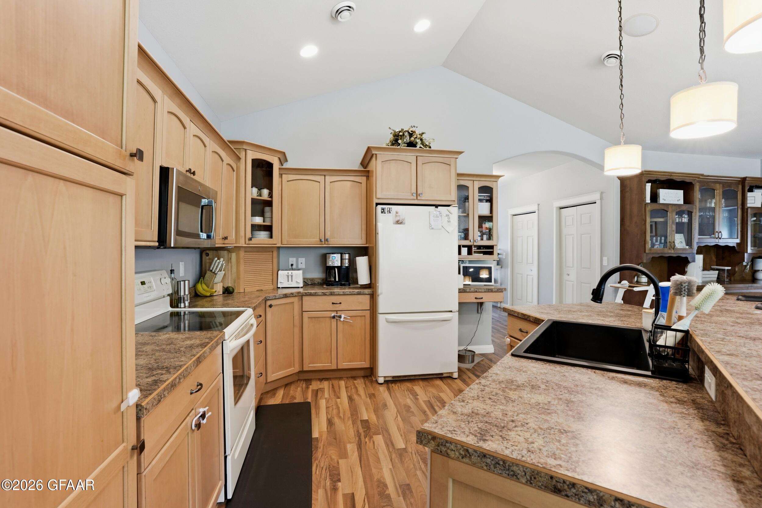 1173 OXBOW Court