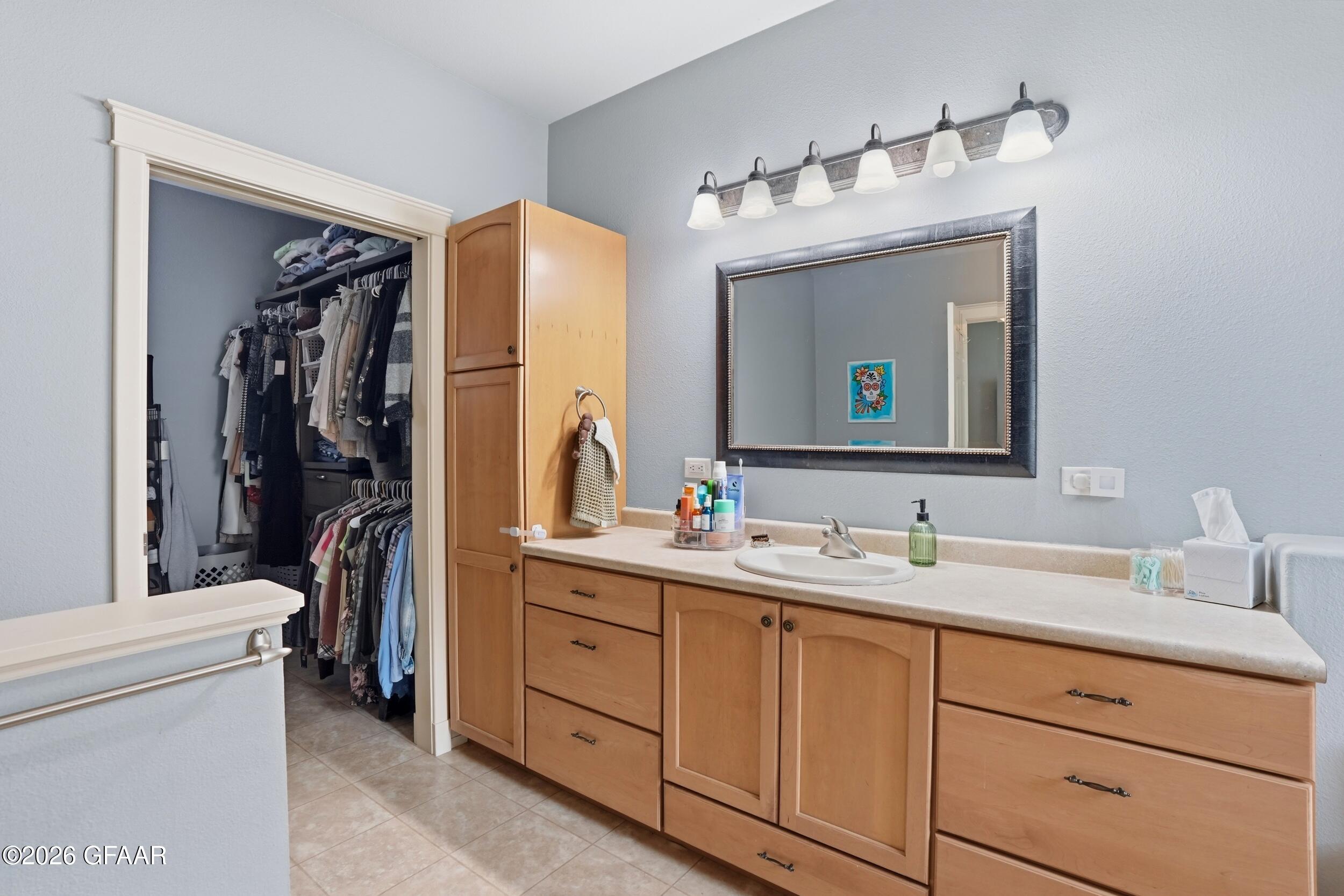 1173 OXBOW Court