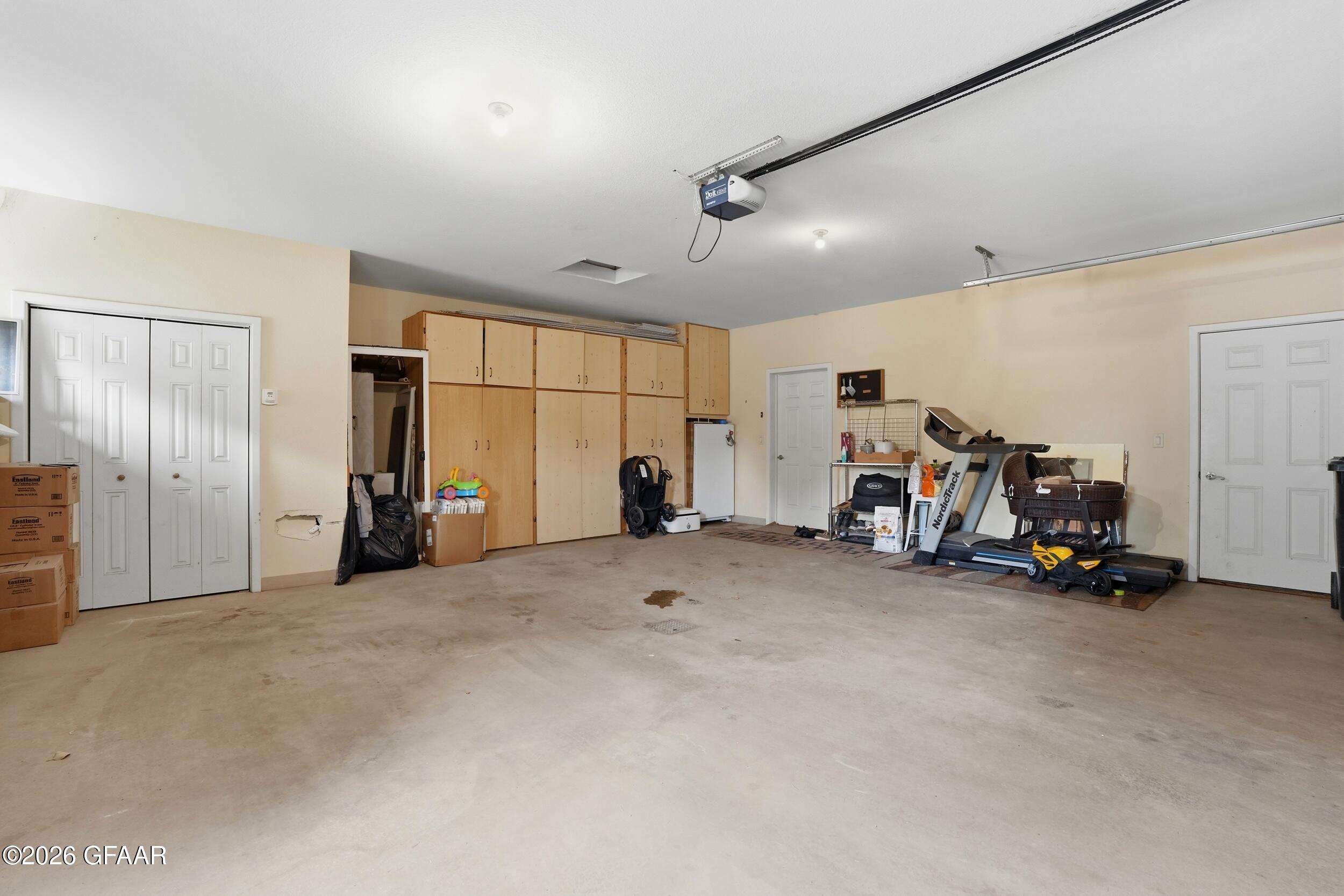1173 OXBOW Court