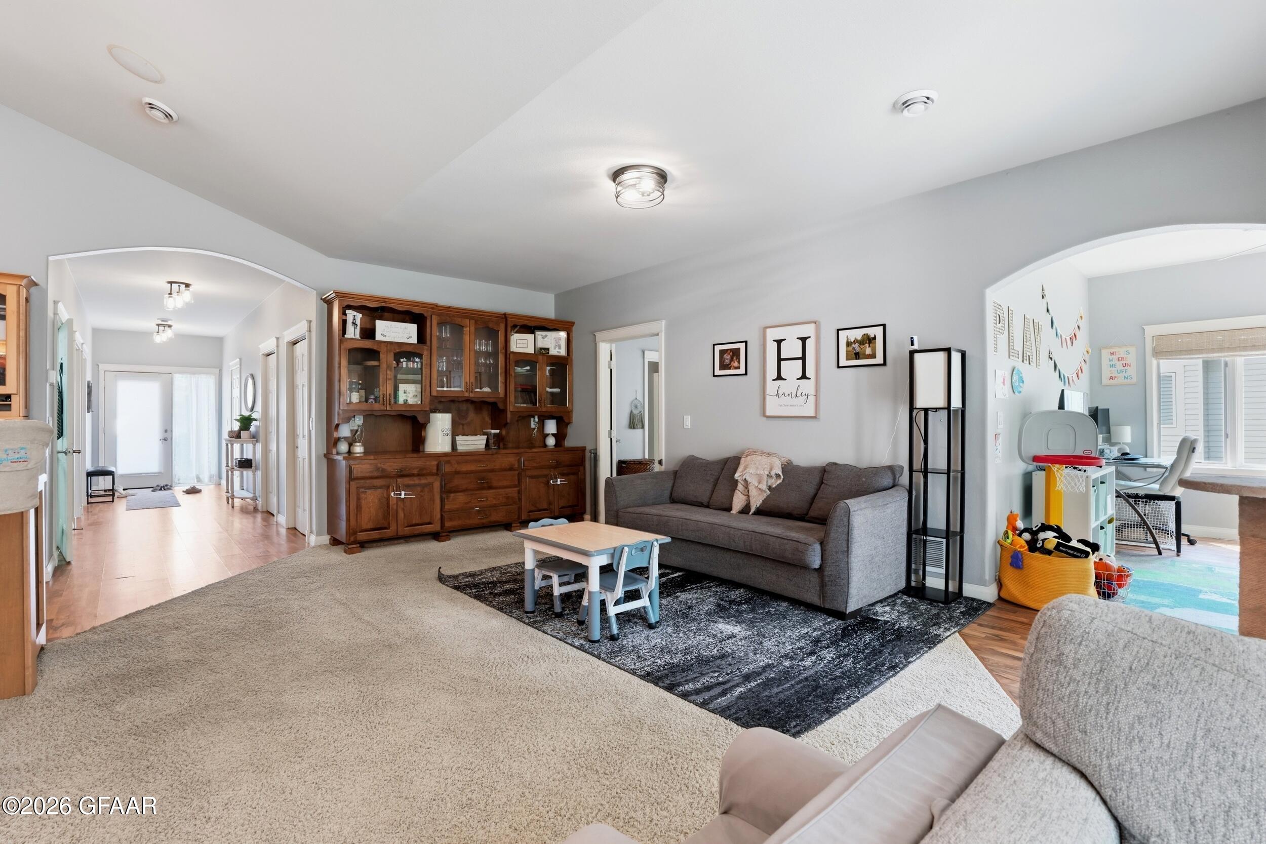 1173 OXBOW Court