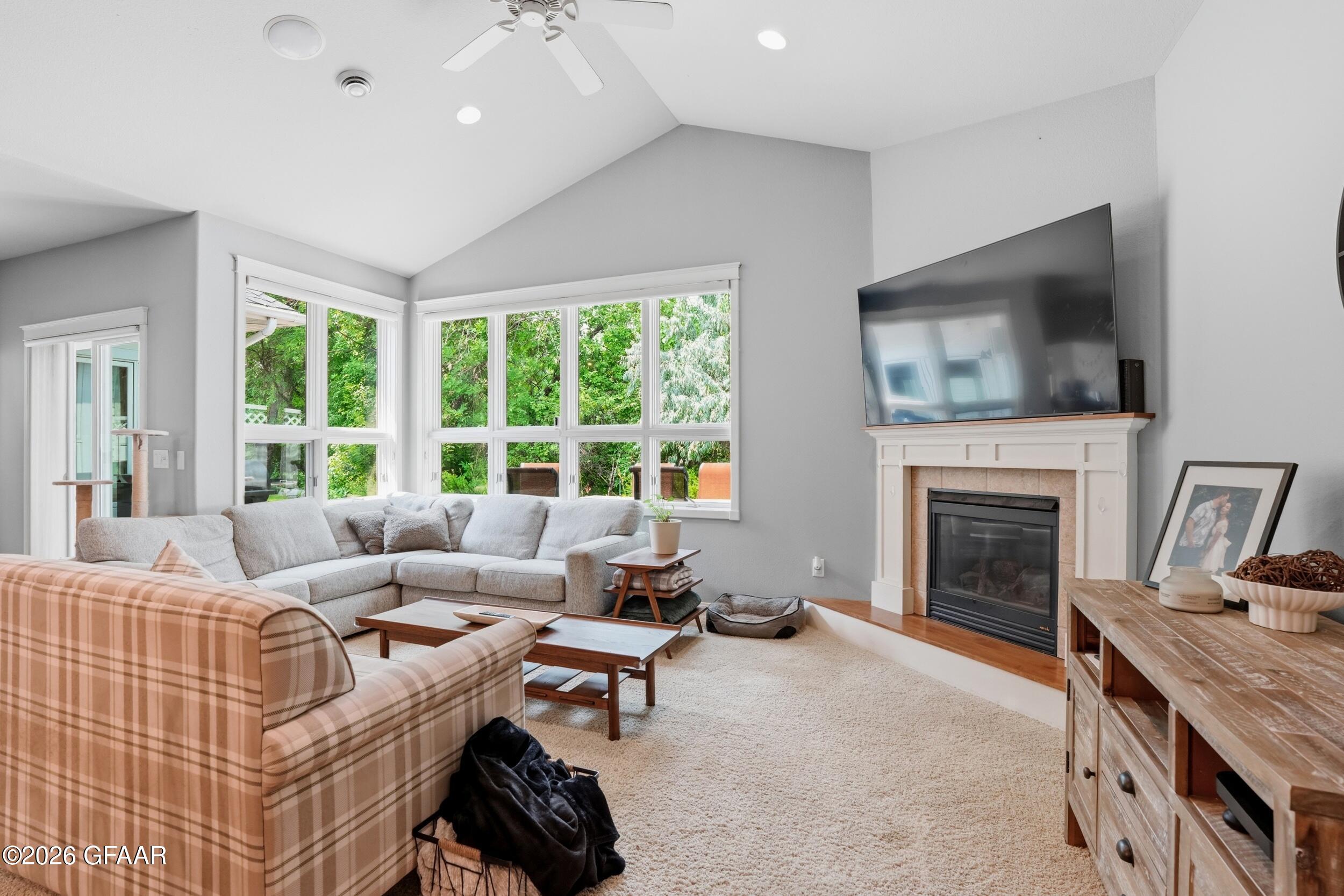 1173 OXBOW Court