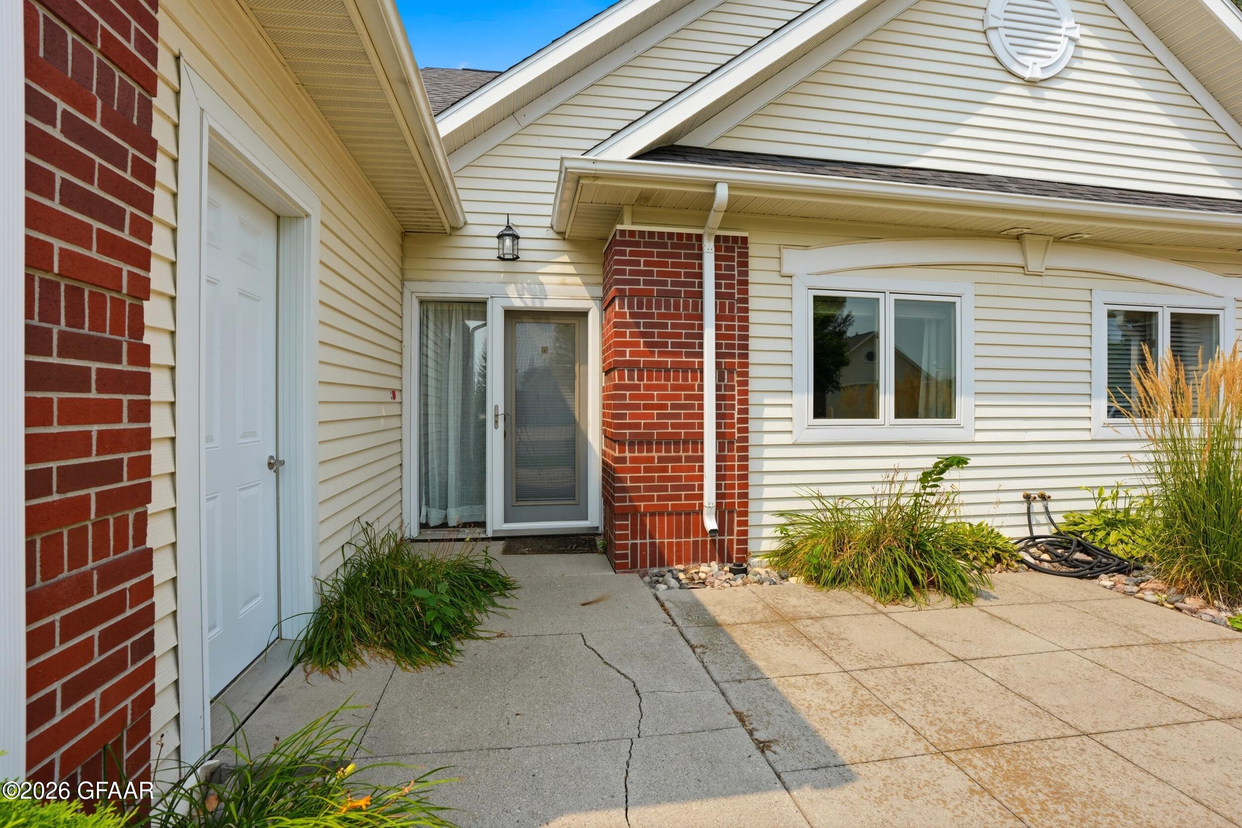 1173 OXBOW Court