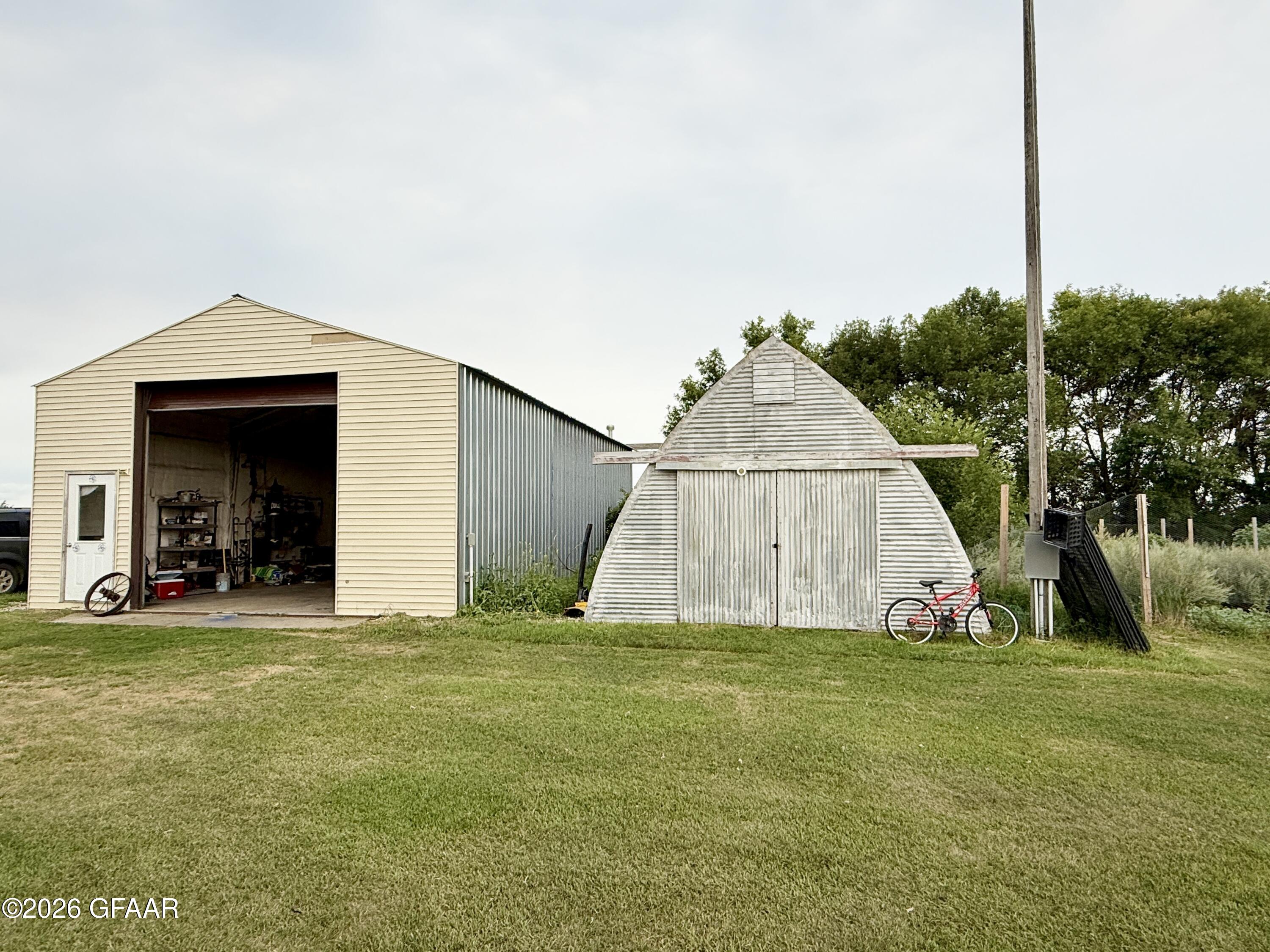 9418 COUNTY ROAD 33
