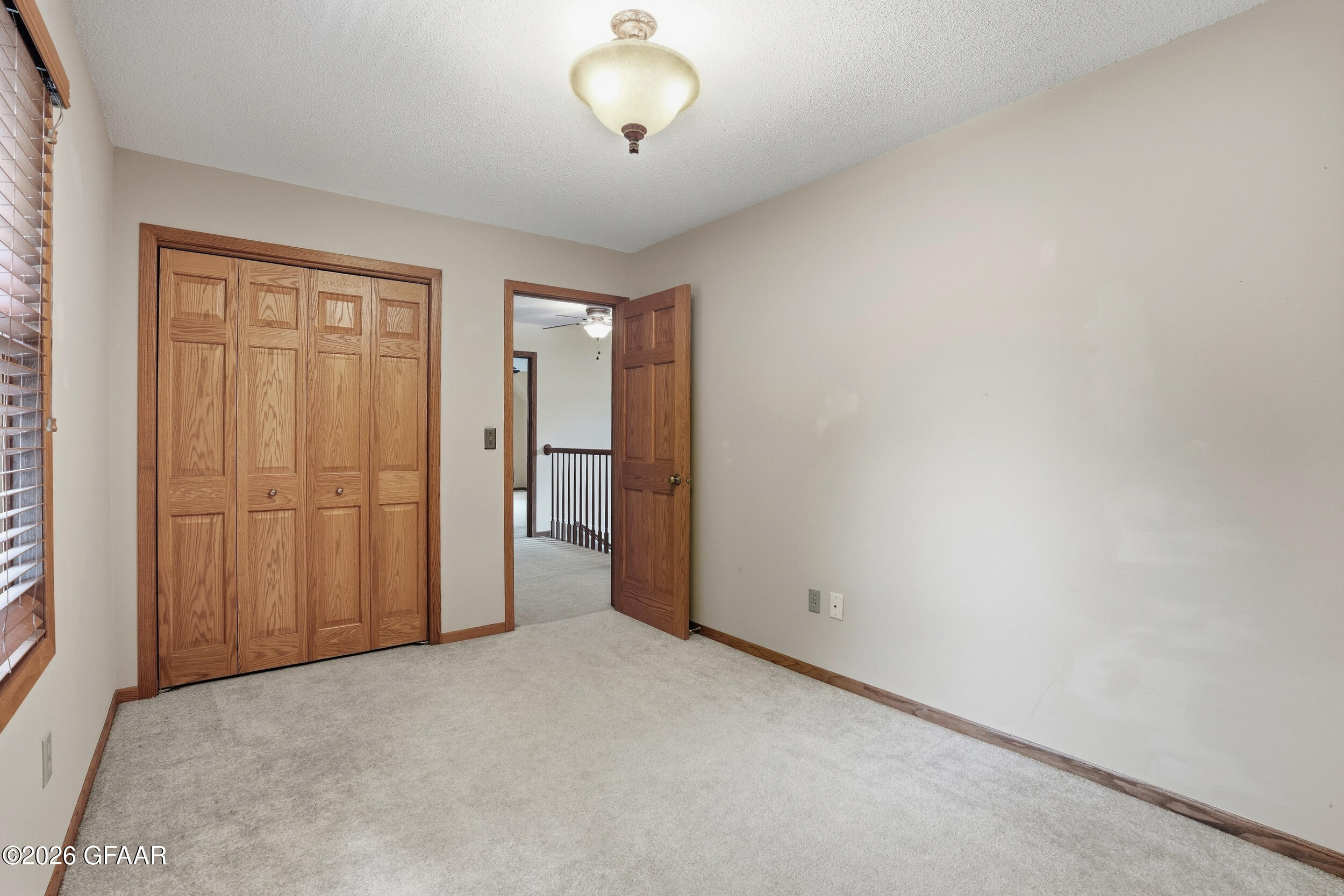 4628 LOAMY HILLS Place