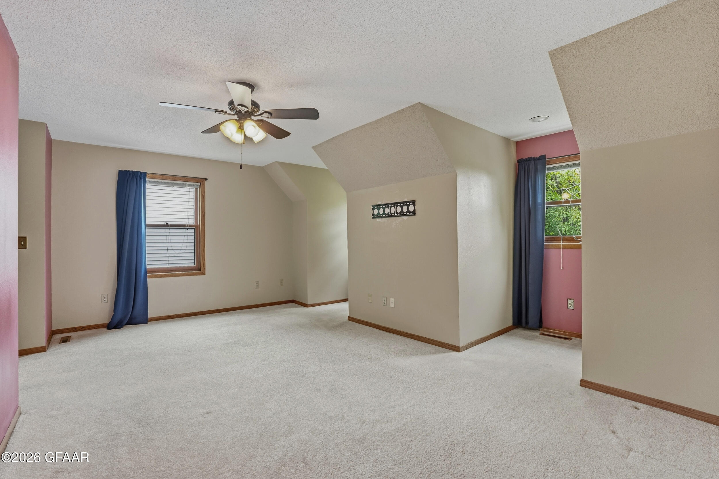 4628 LOAMY HILLS Place