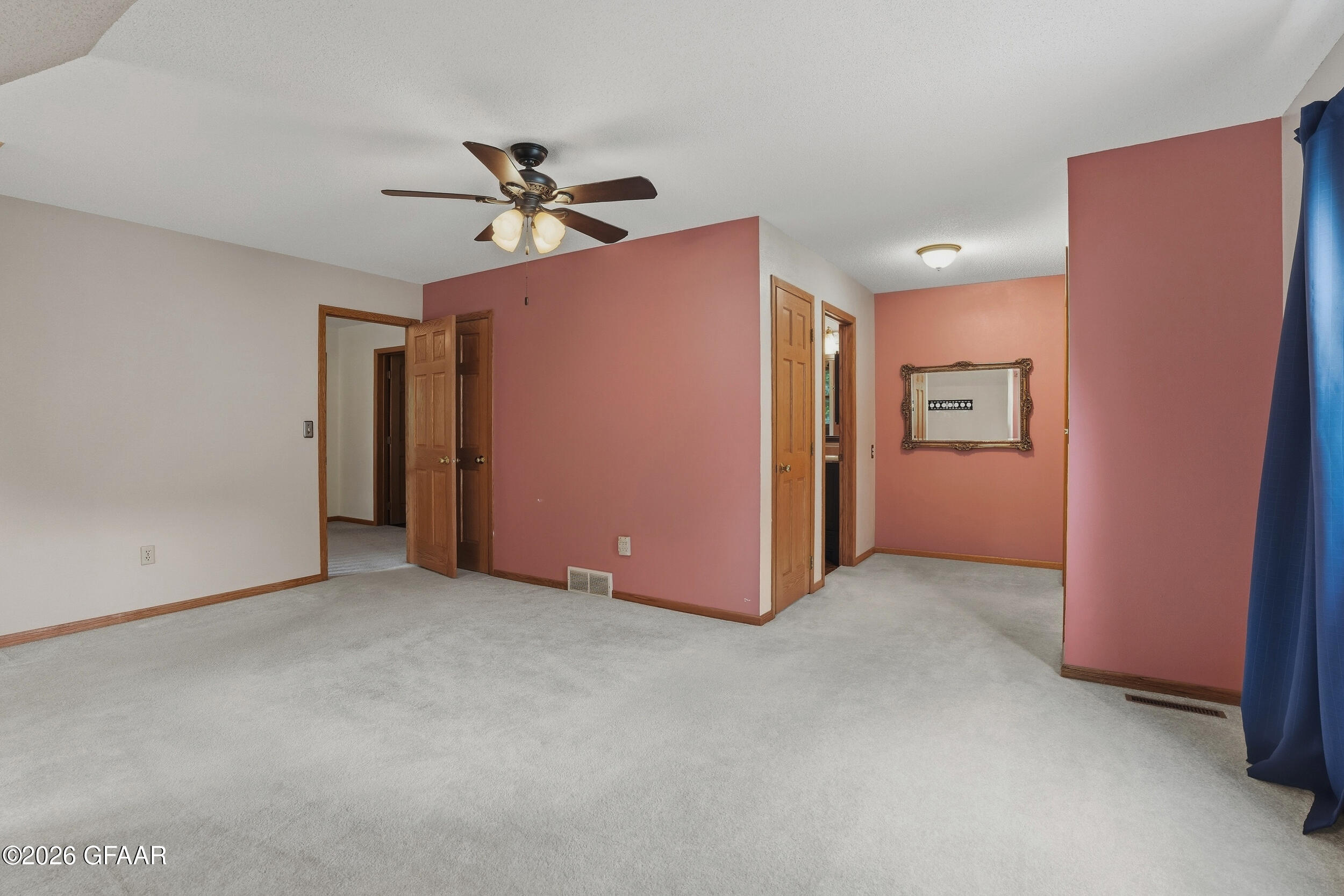 4628 LOAMY HILLS Place