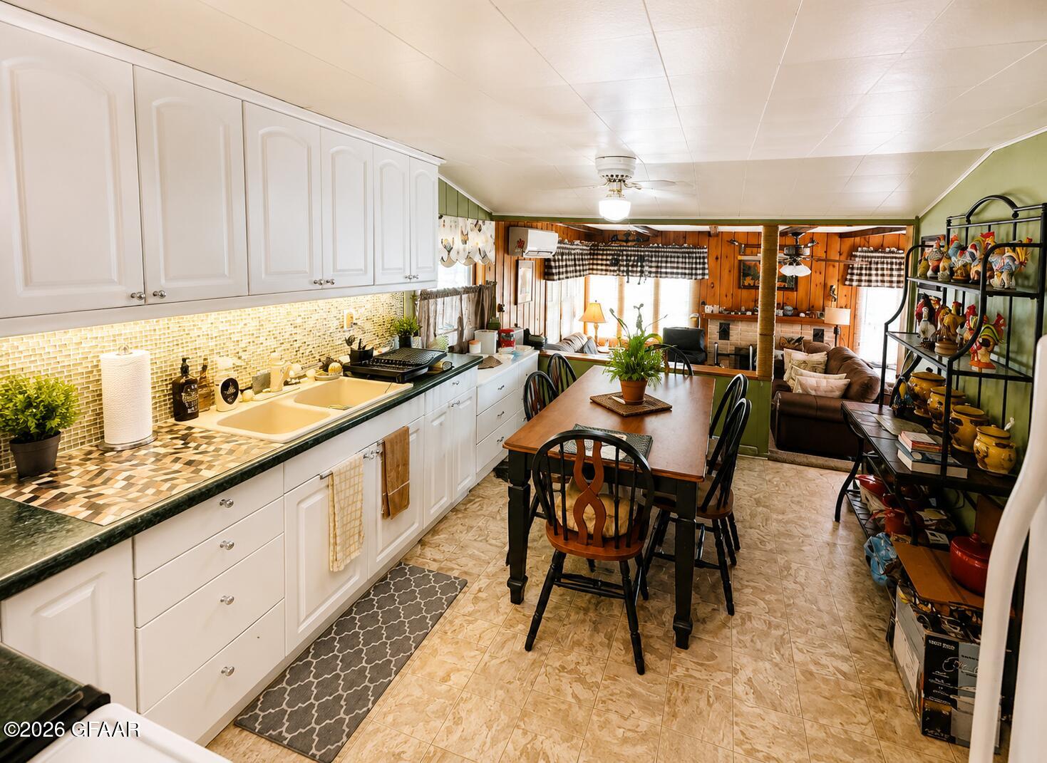 13059 ELMHURST Trail SE