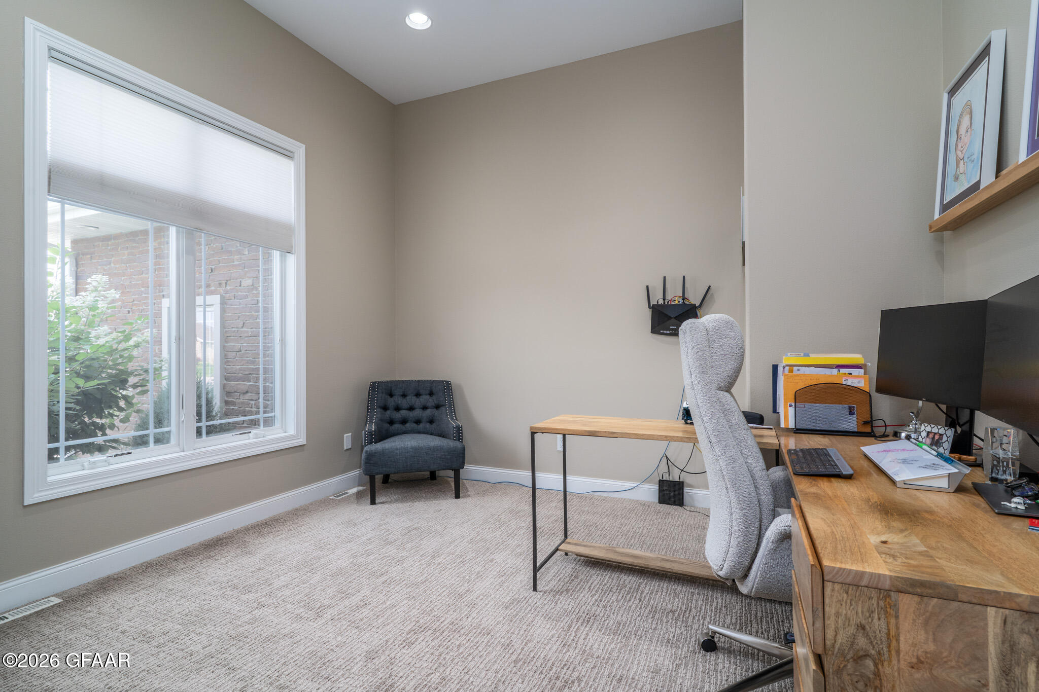 1466 ROBERT Circle