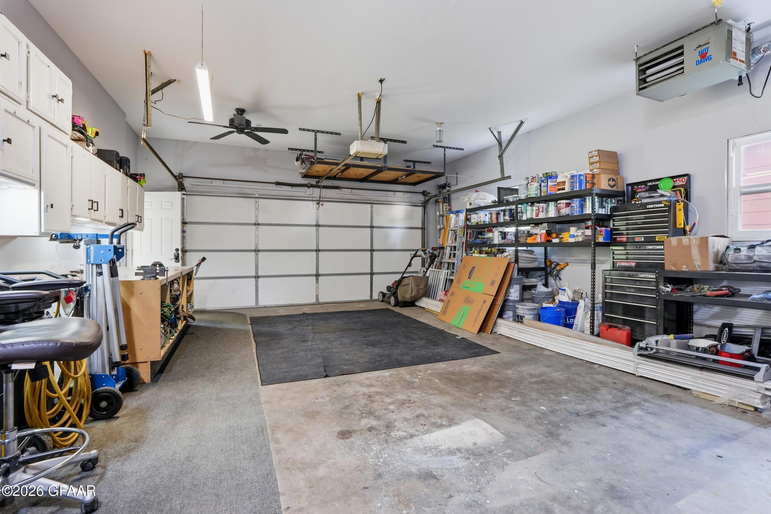 3005 CHERRY Street