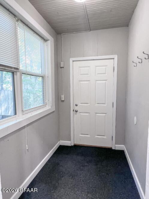 518 WALNUT Street