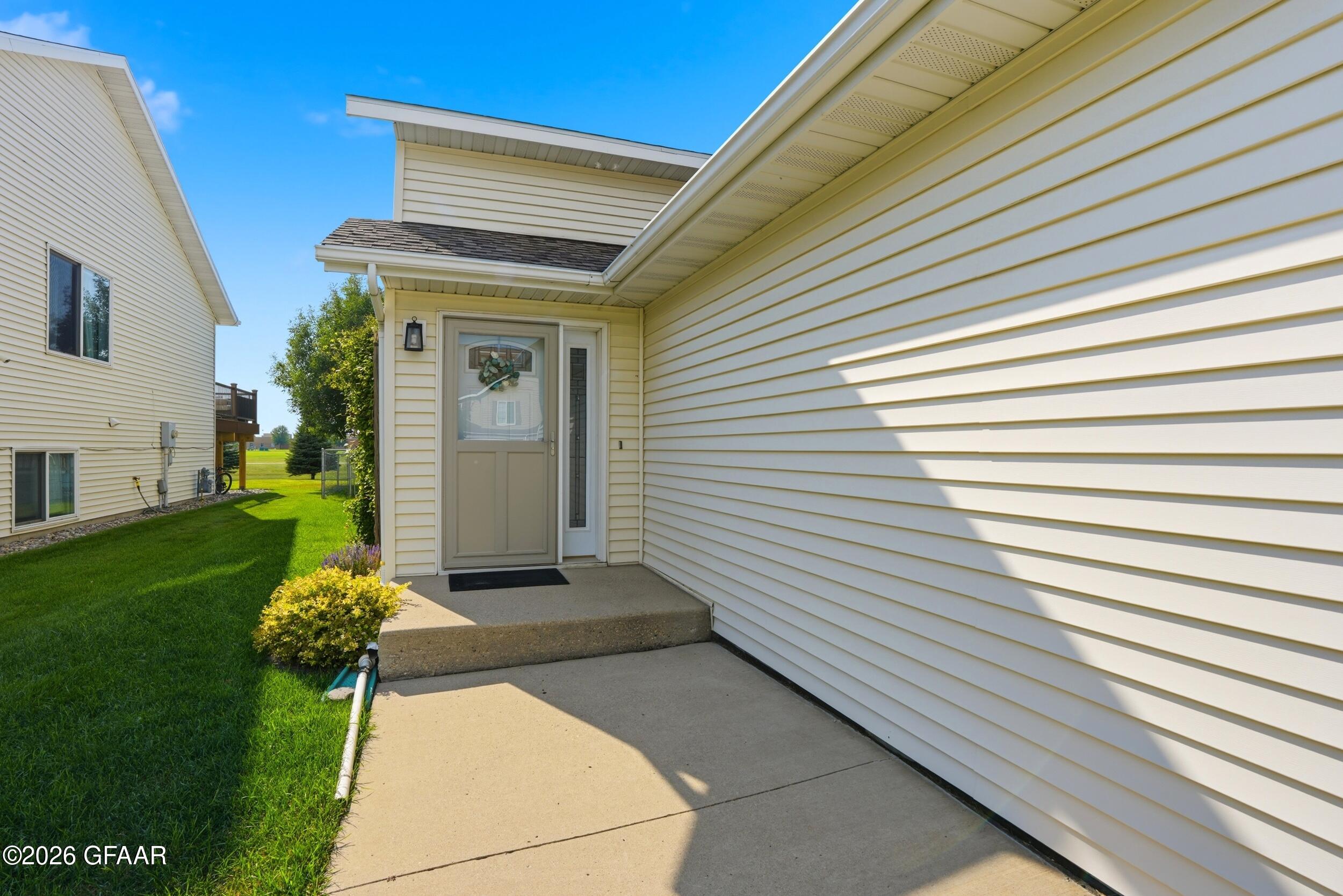 4744 CURRAN Court