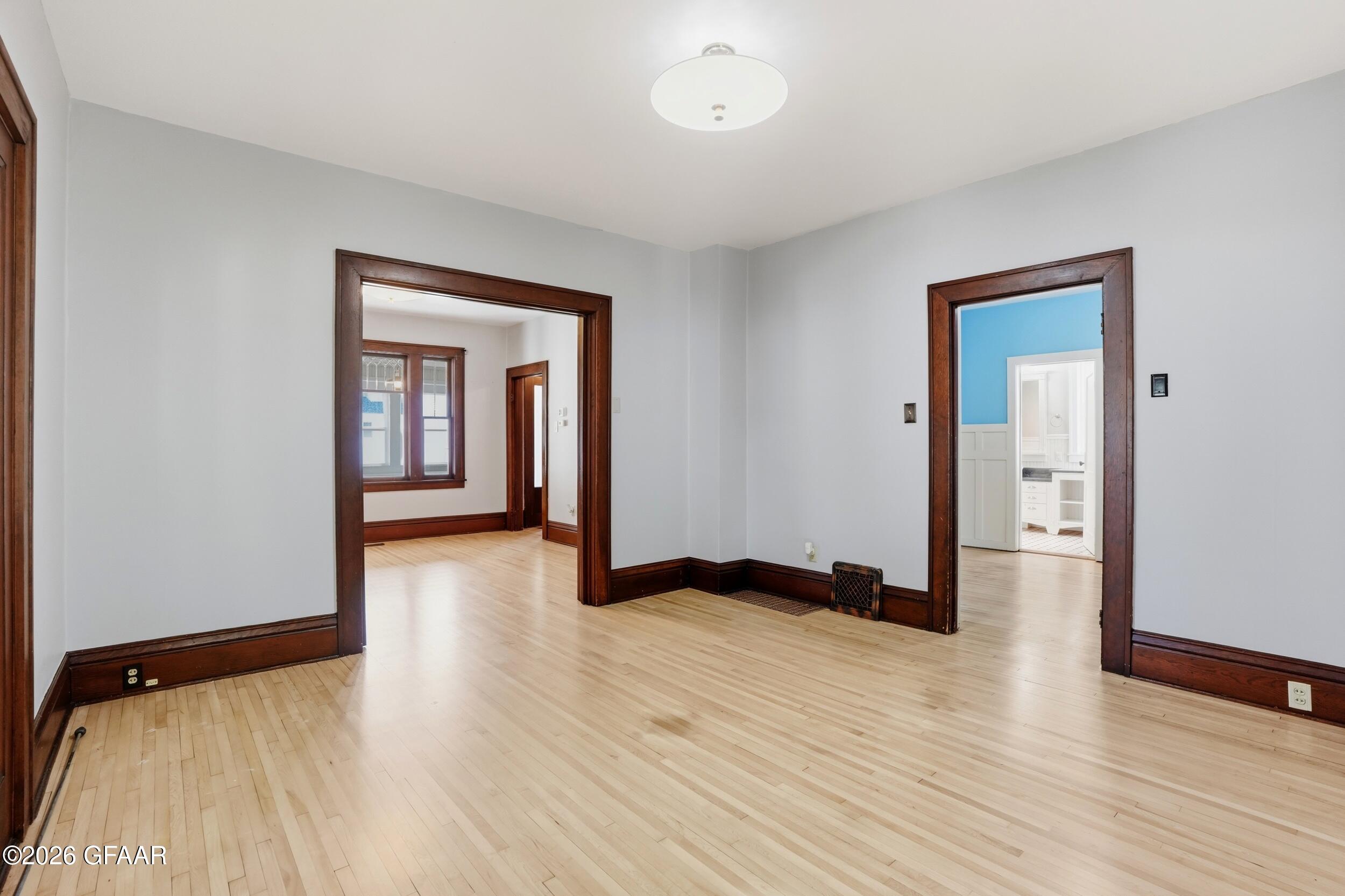 308 2ND Street S