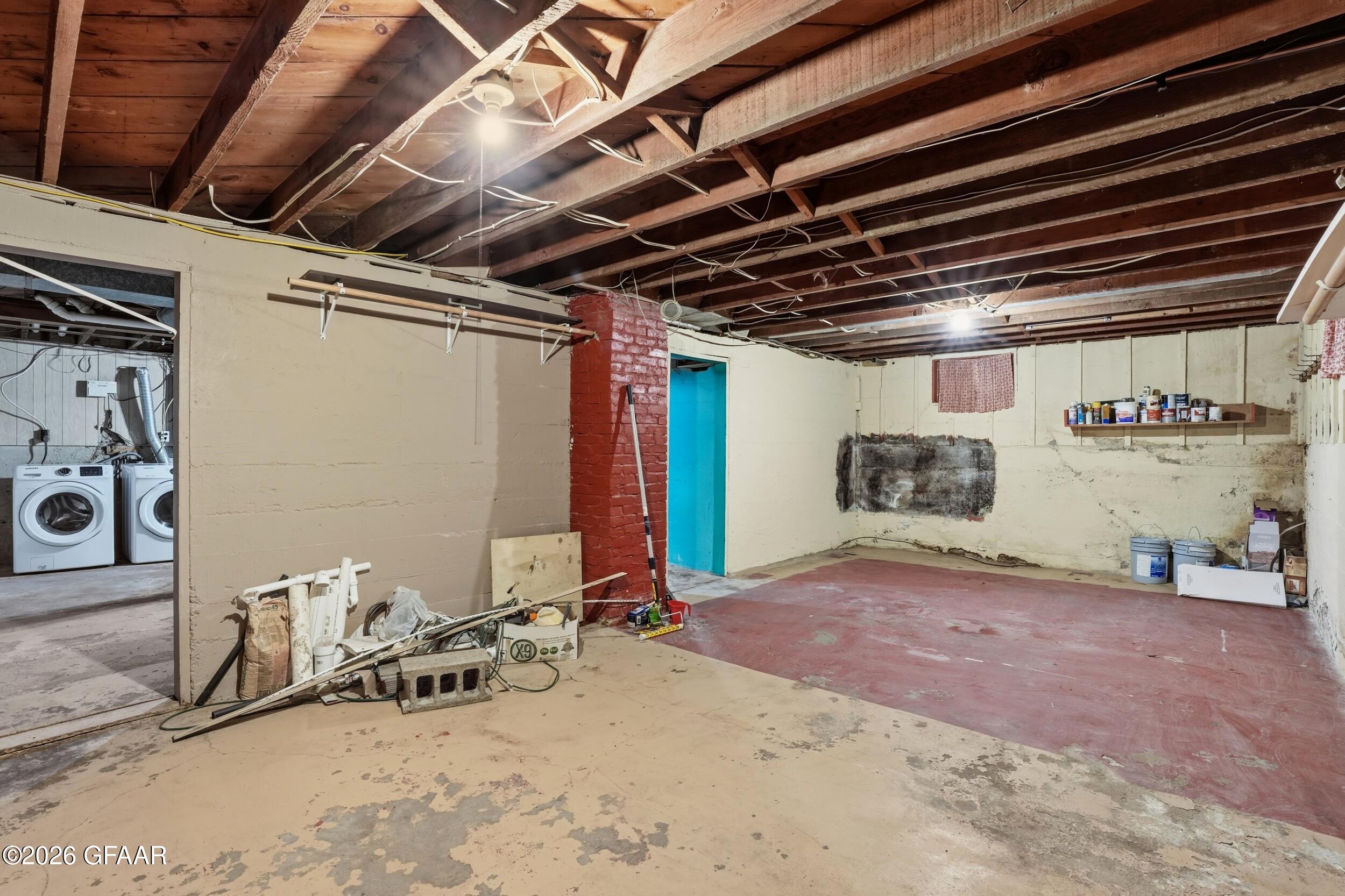 308 2ND Street S
