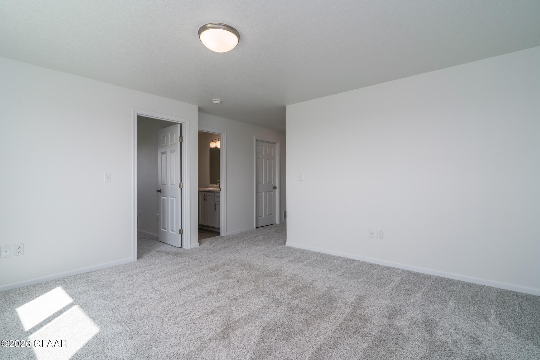 935 DAVID Drive