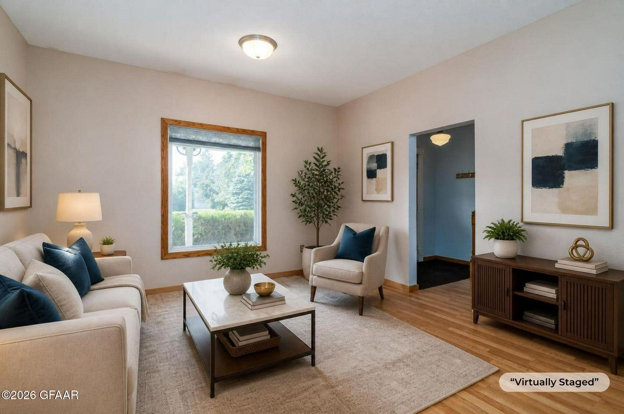 323 4TH Street