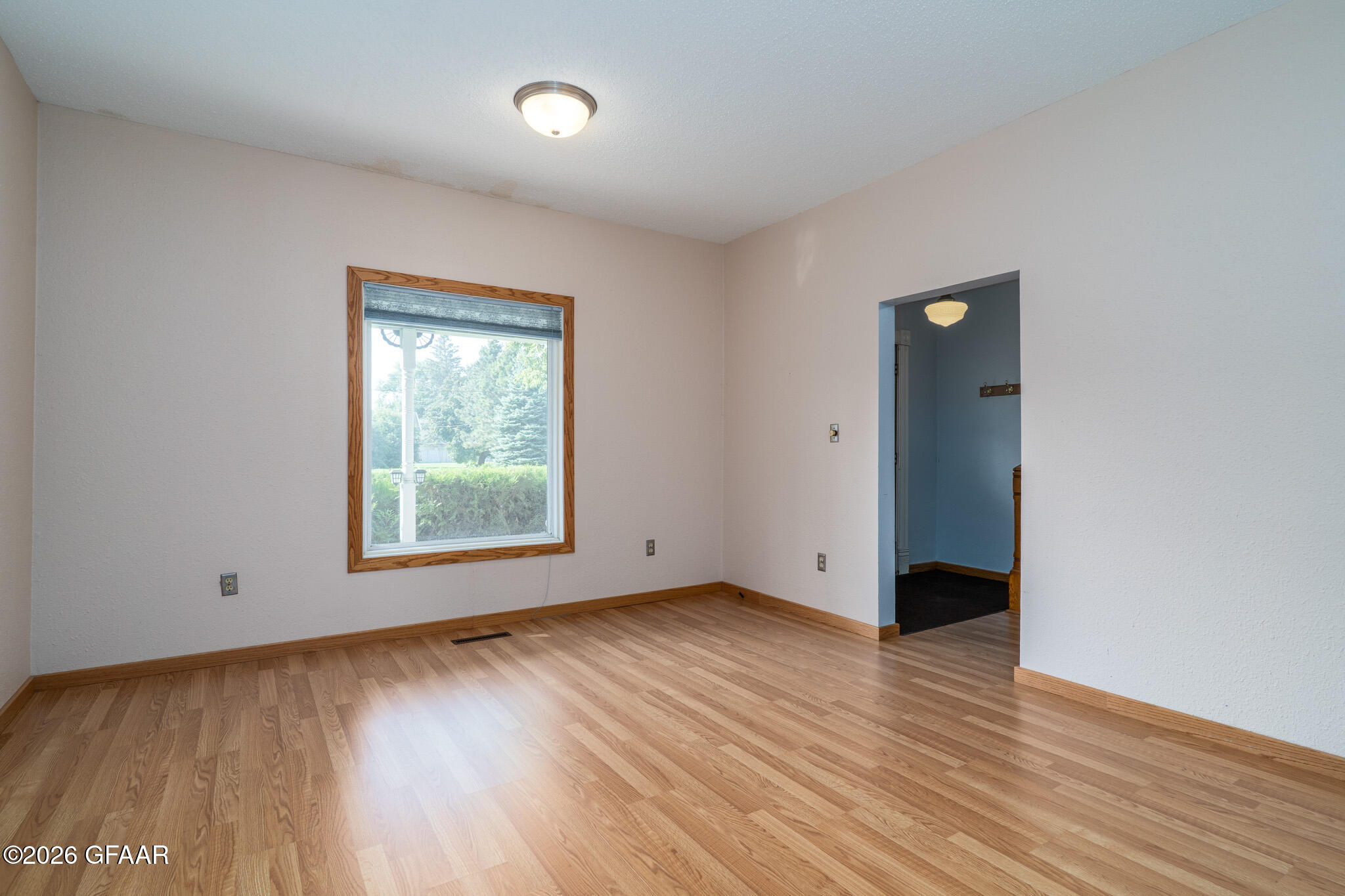 323 4TH Street