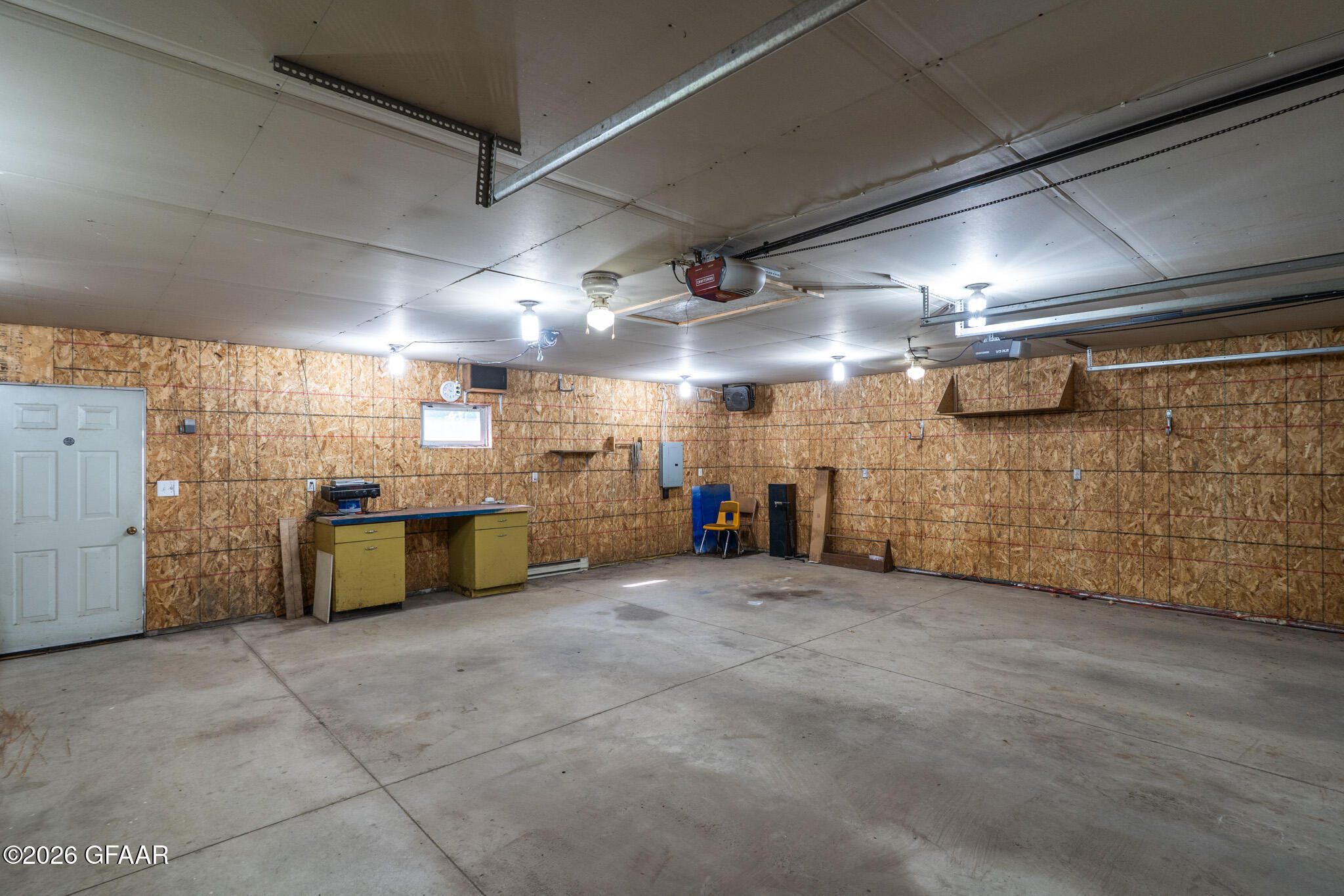 323 4TH Street