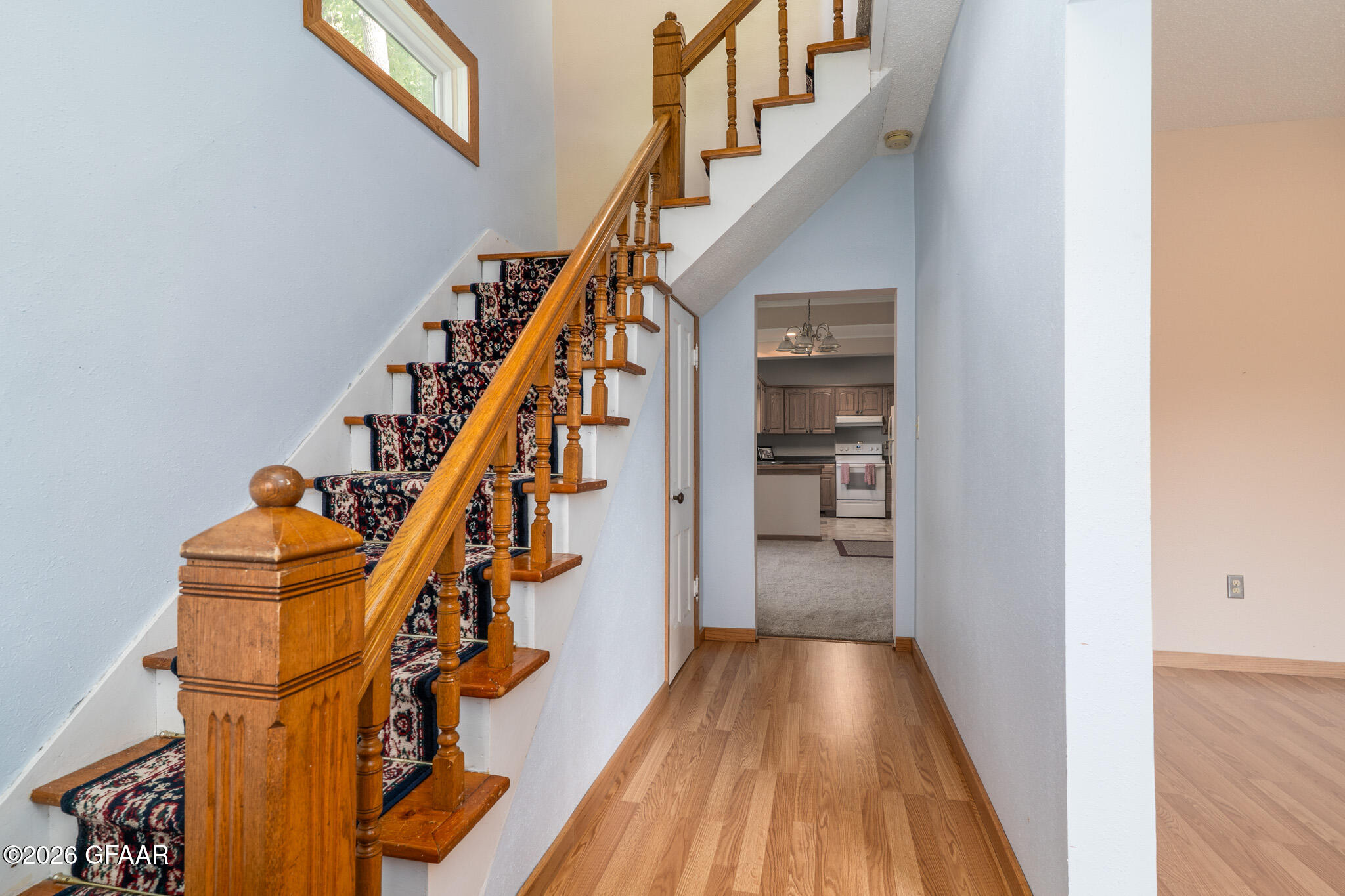 323 4TH Street
