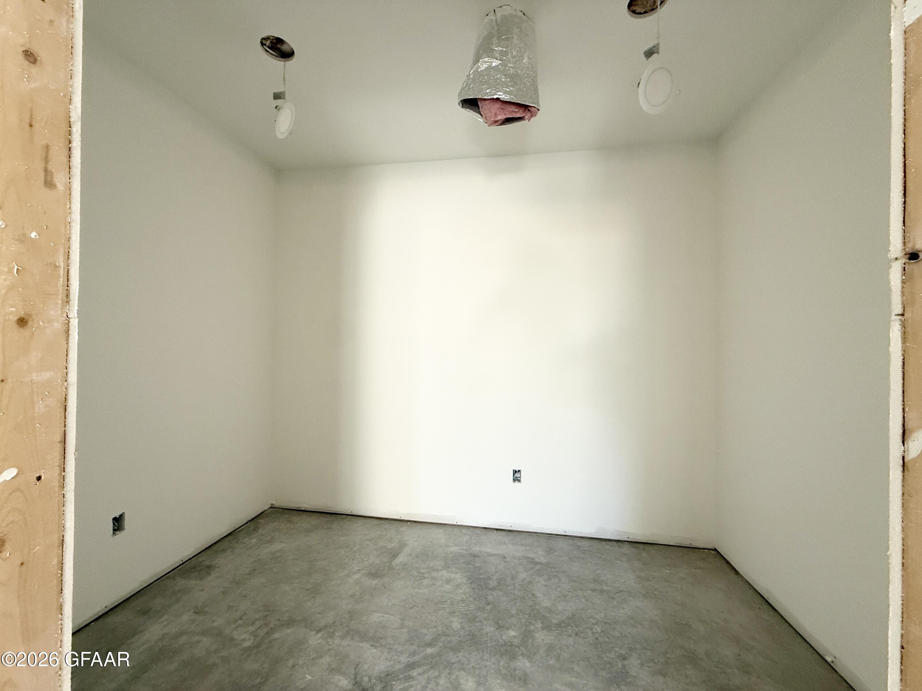 1906 7TH Street