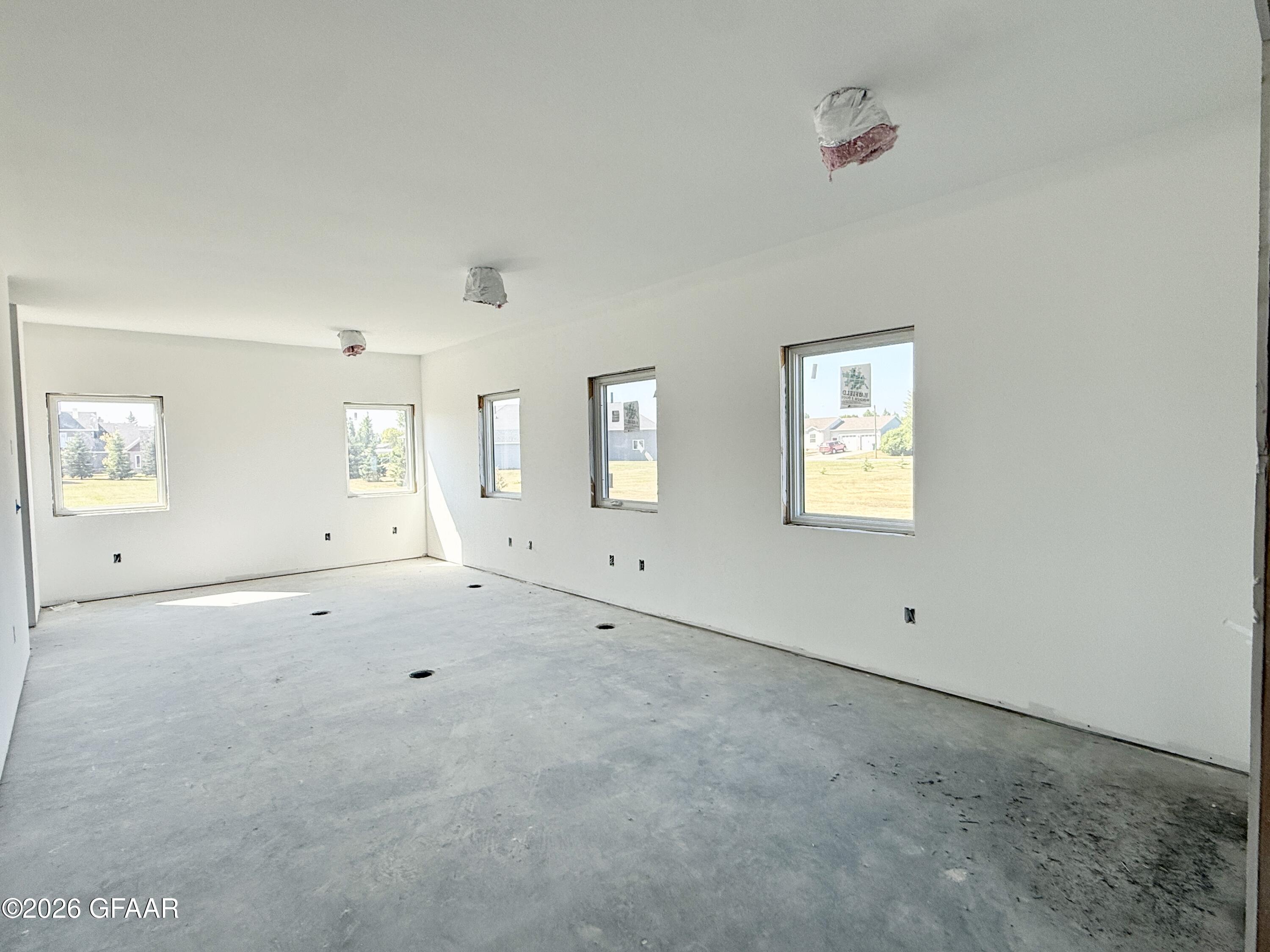 1906 7TH Street