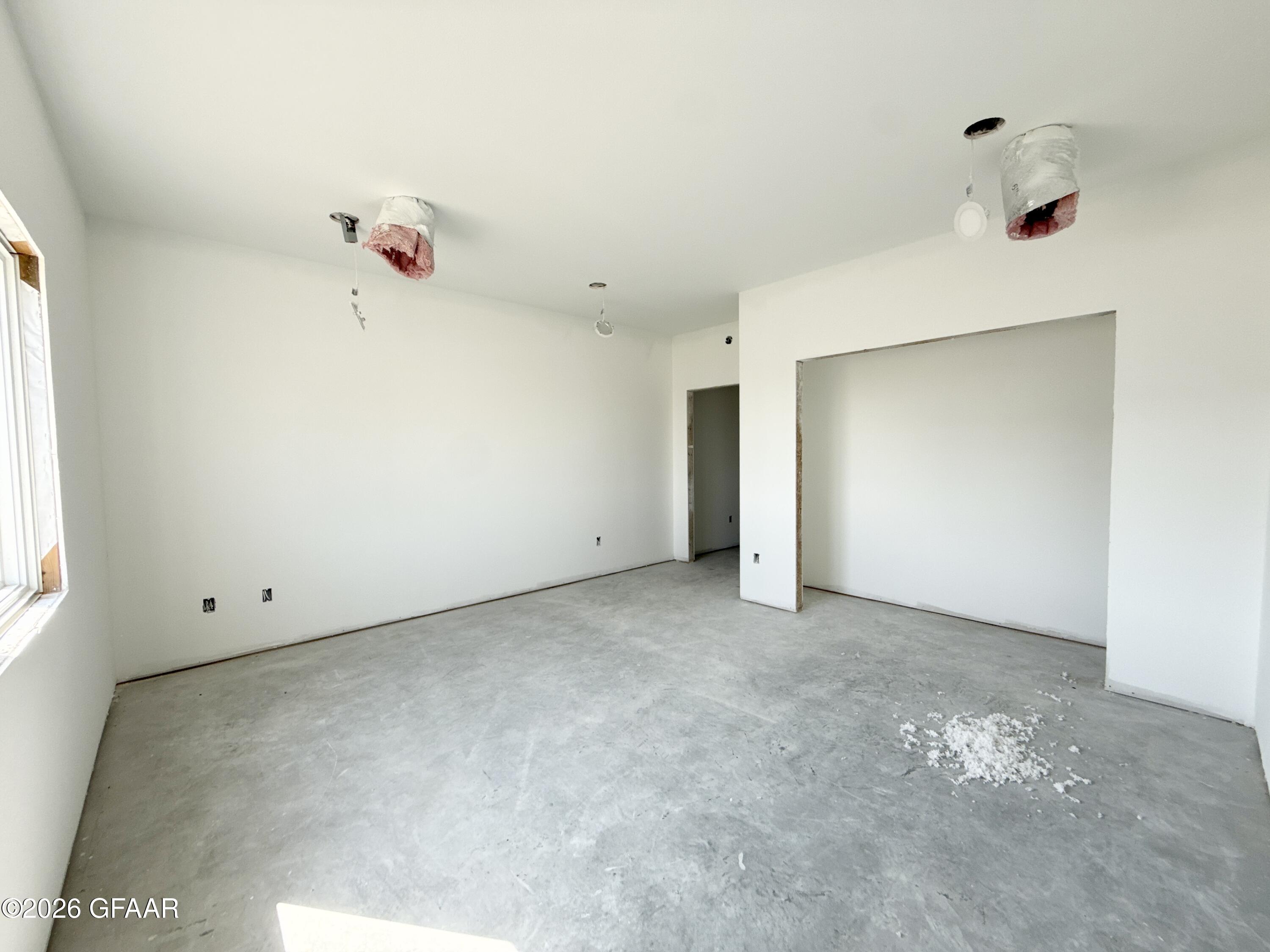 1906 7TH Street