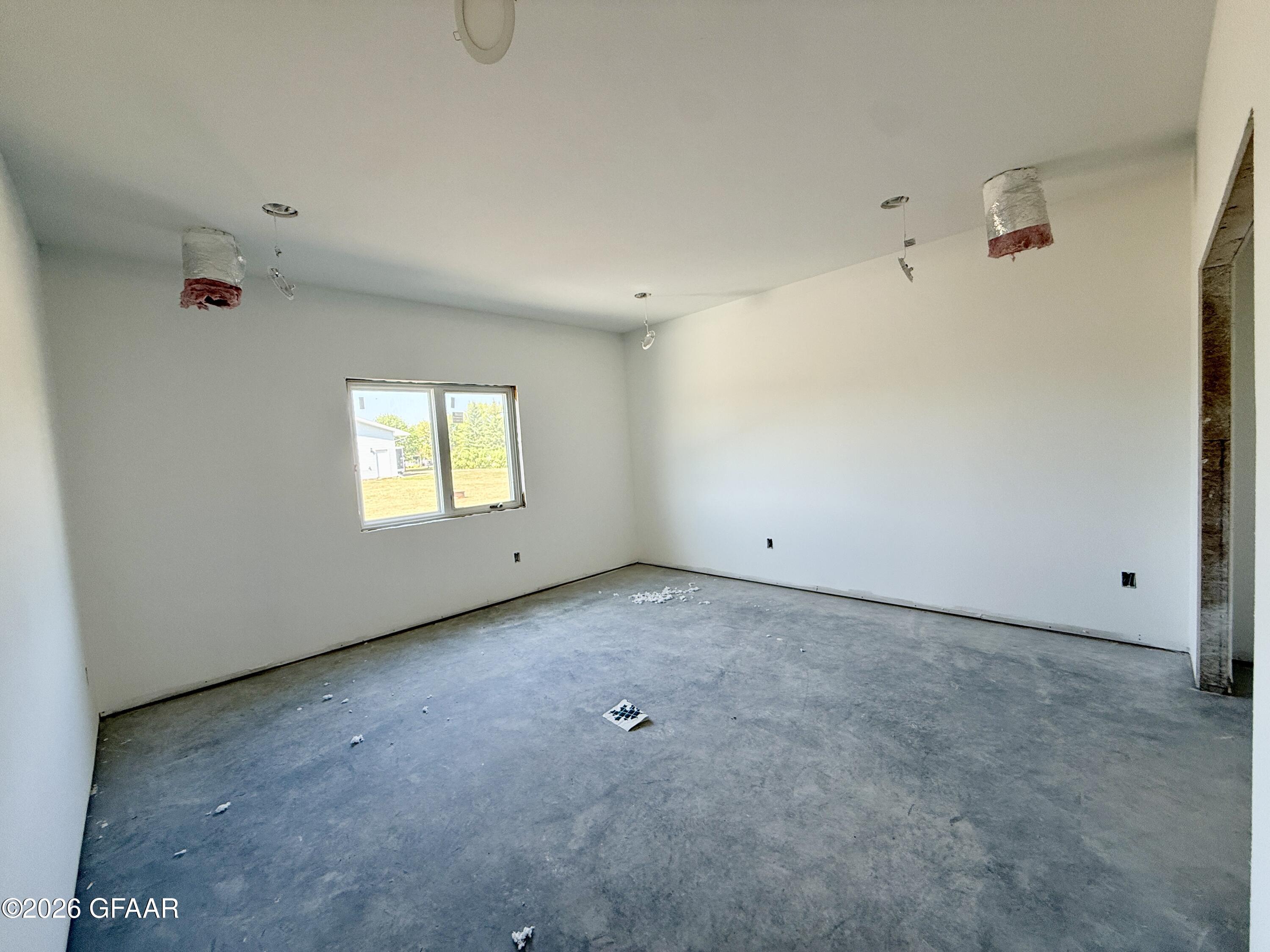 1906 7TH Street