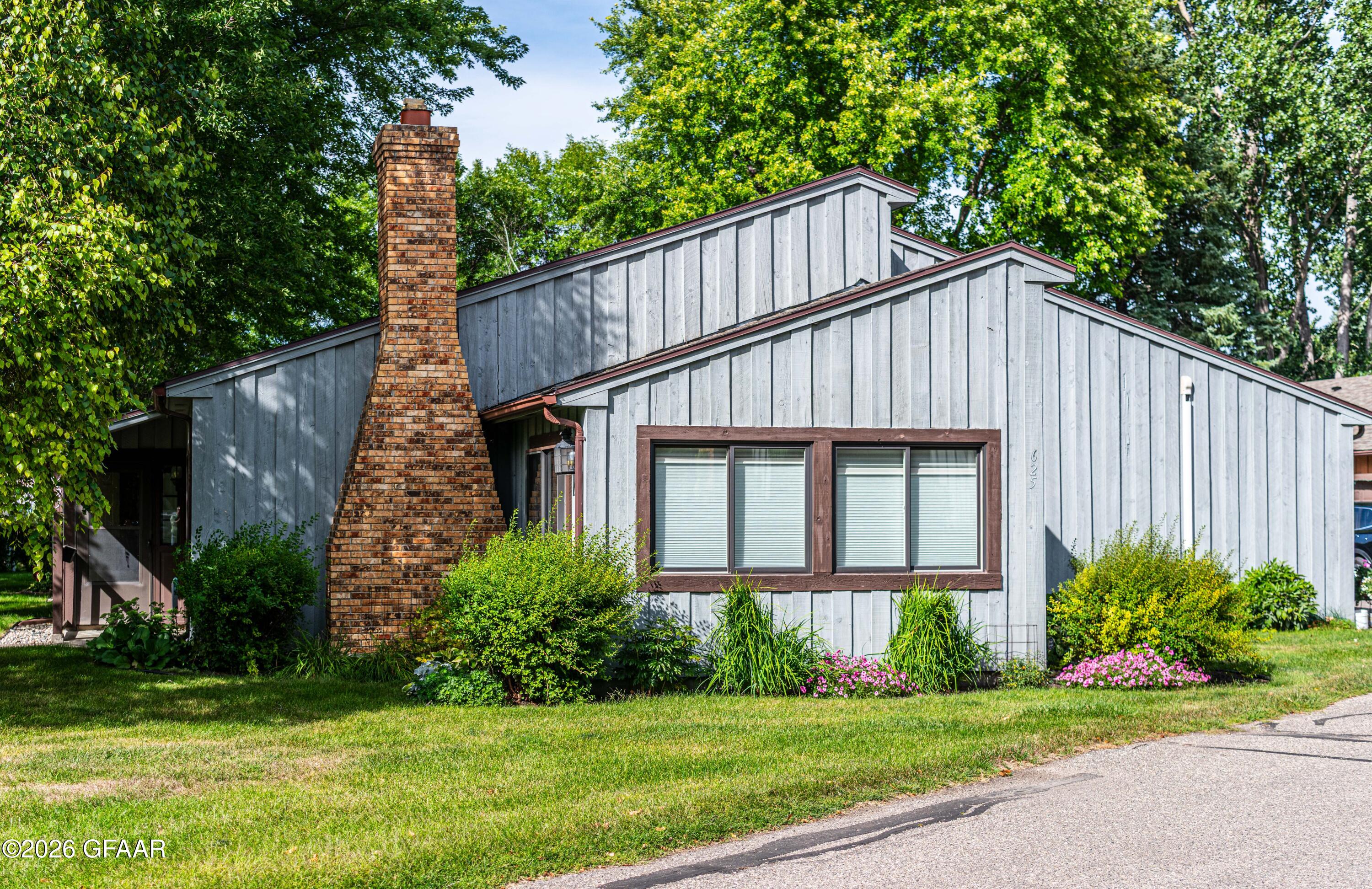 625 HIGH PLAINS Court