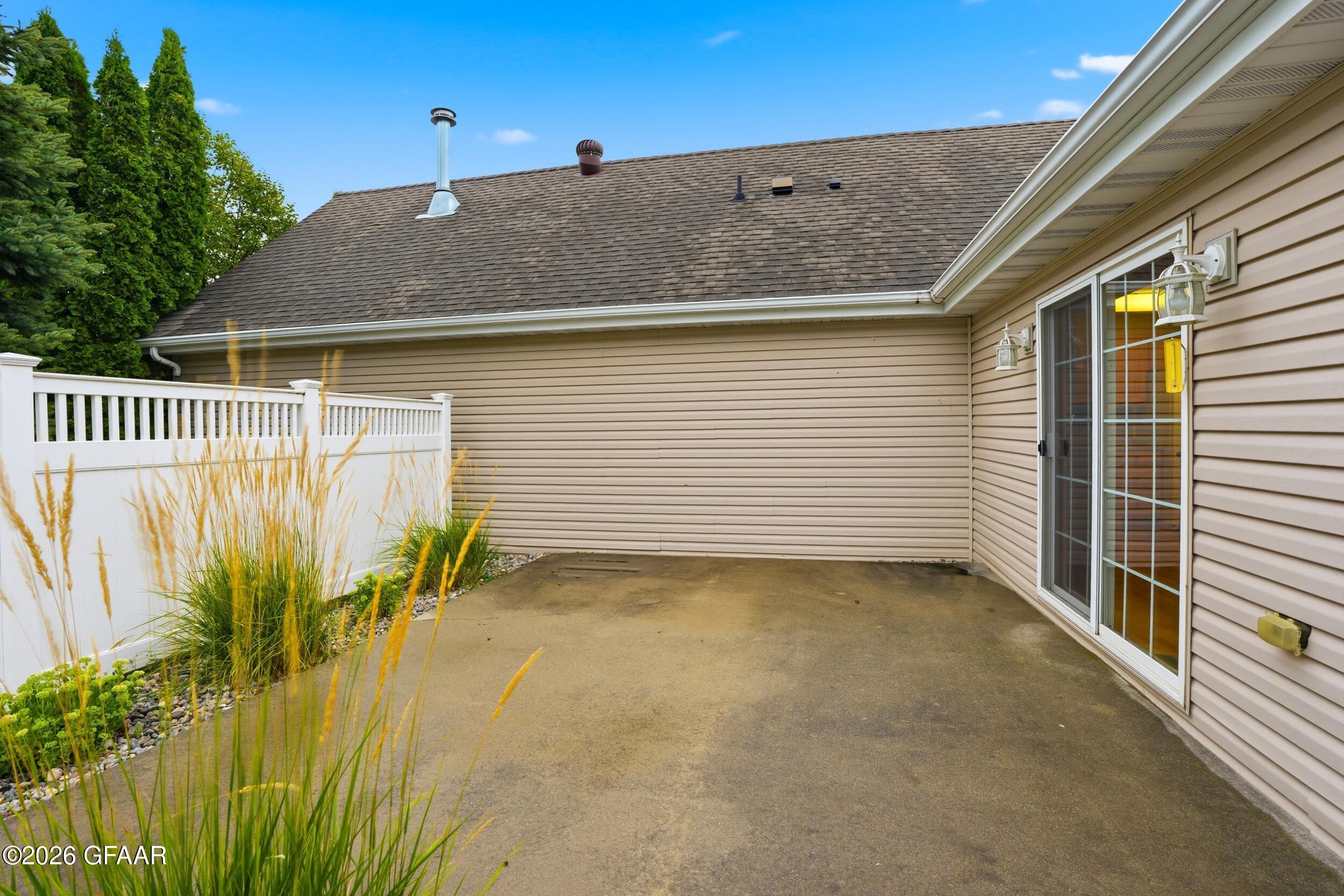 3974 SHADY Lane