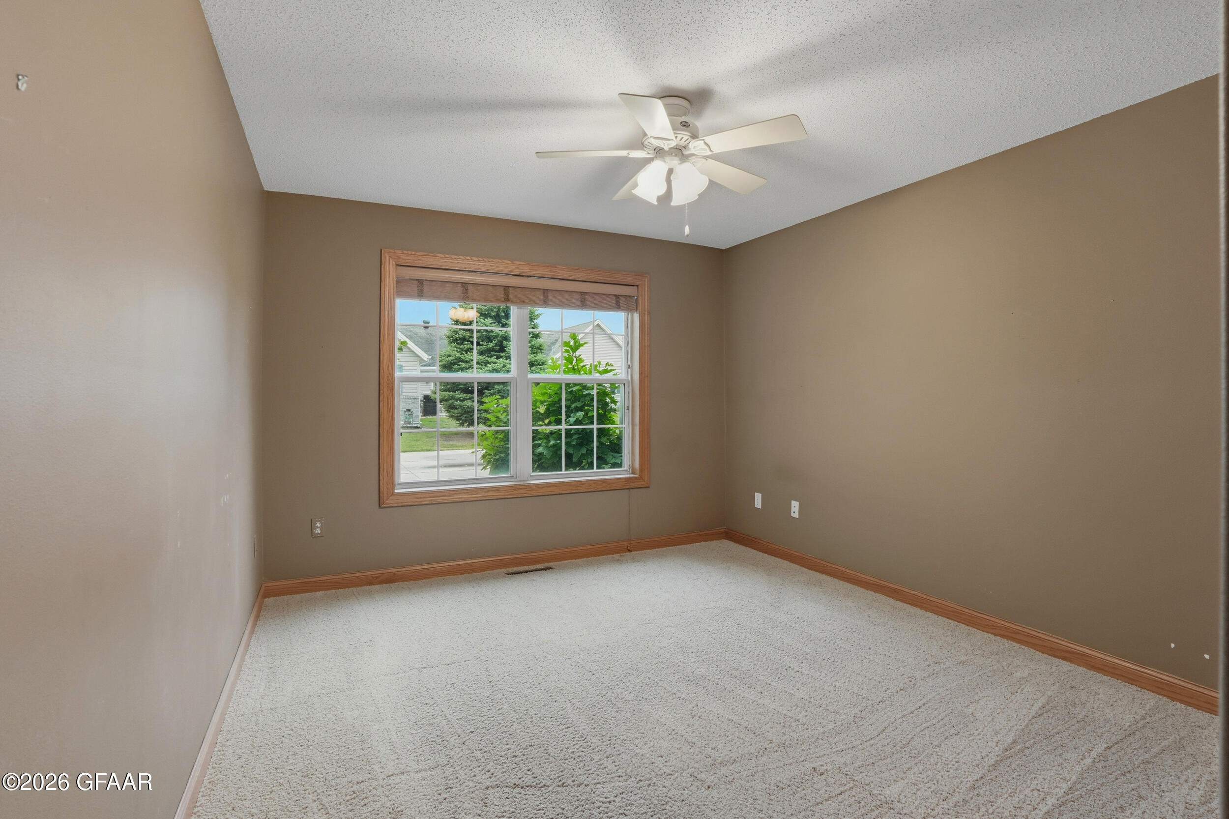 3974 SHADY Lane