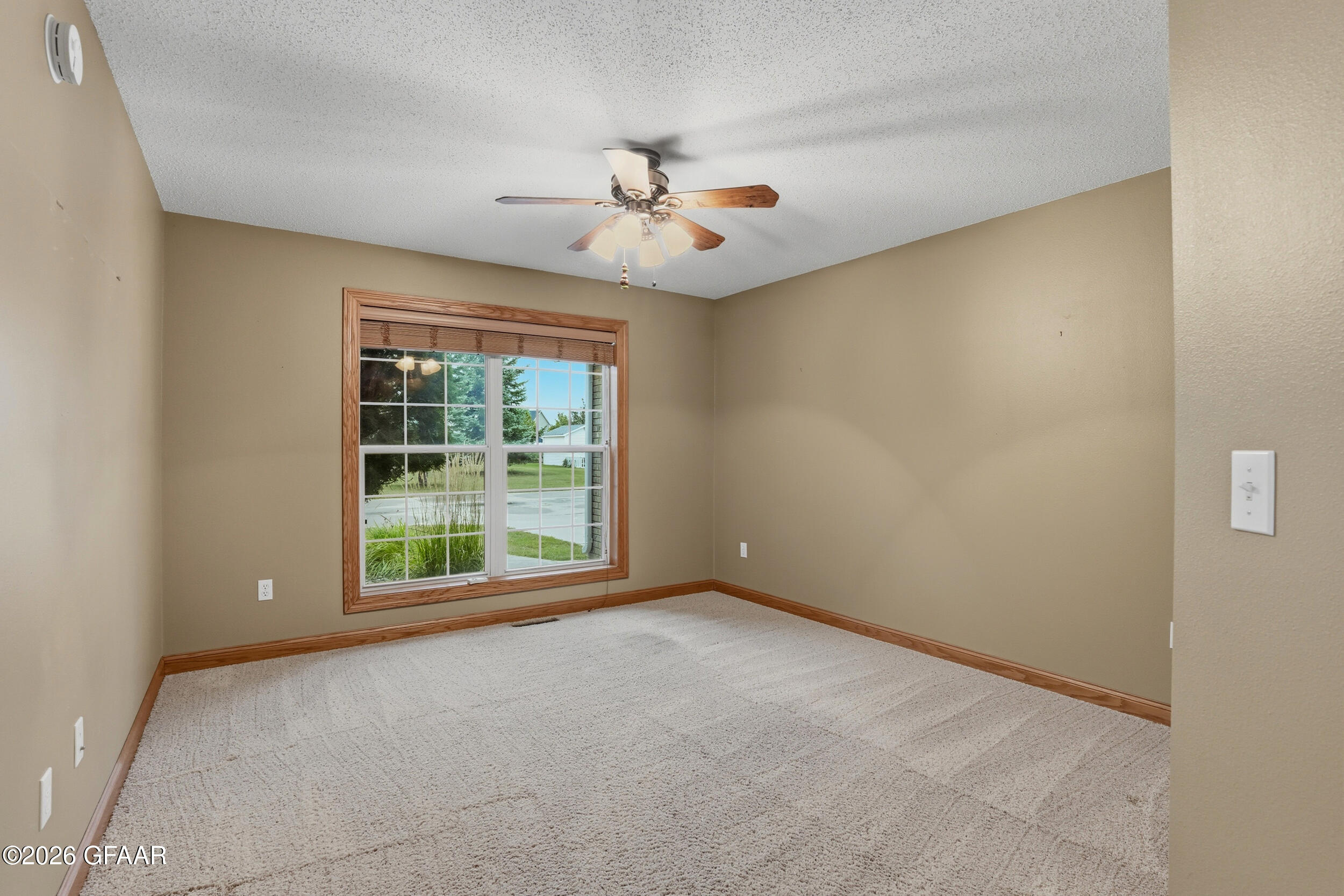 3974 SHADY Lane