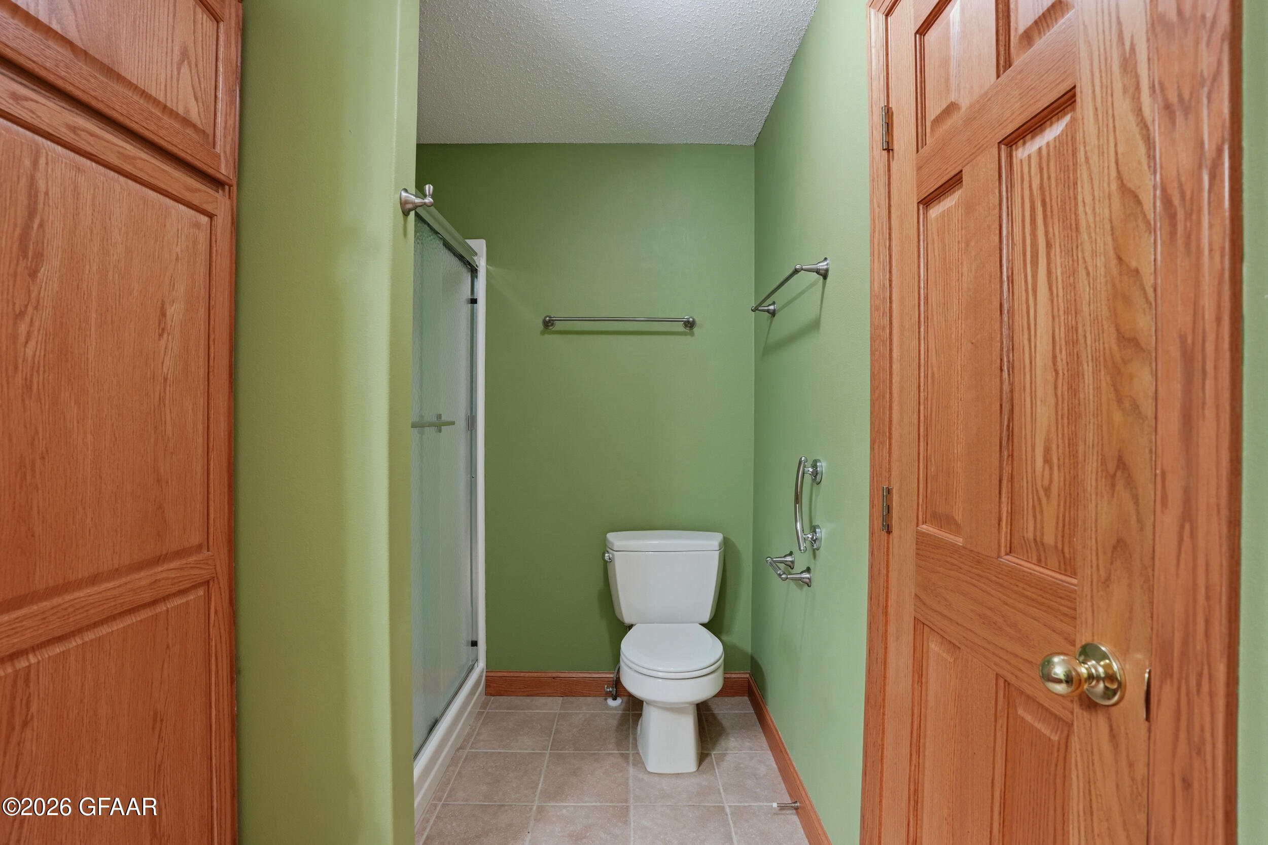 3974 SHADY Lane