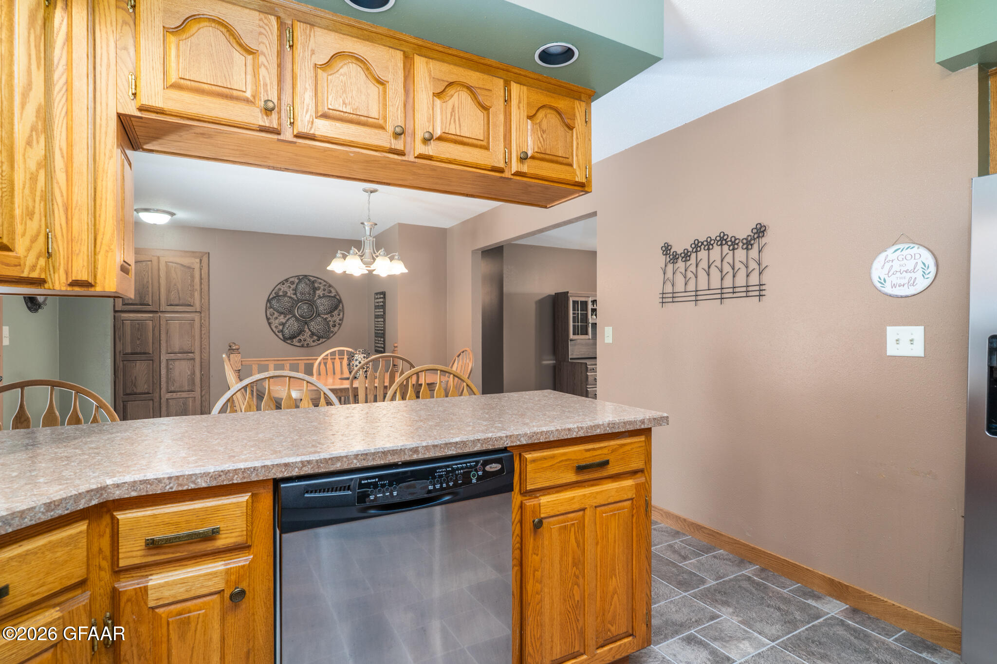 601 SCHROEDER Drive
