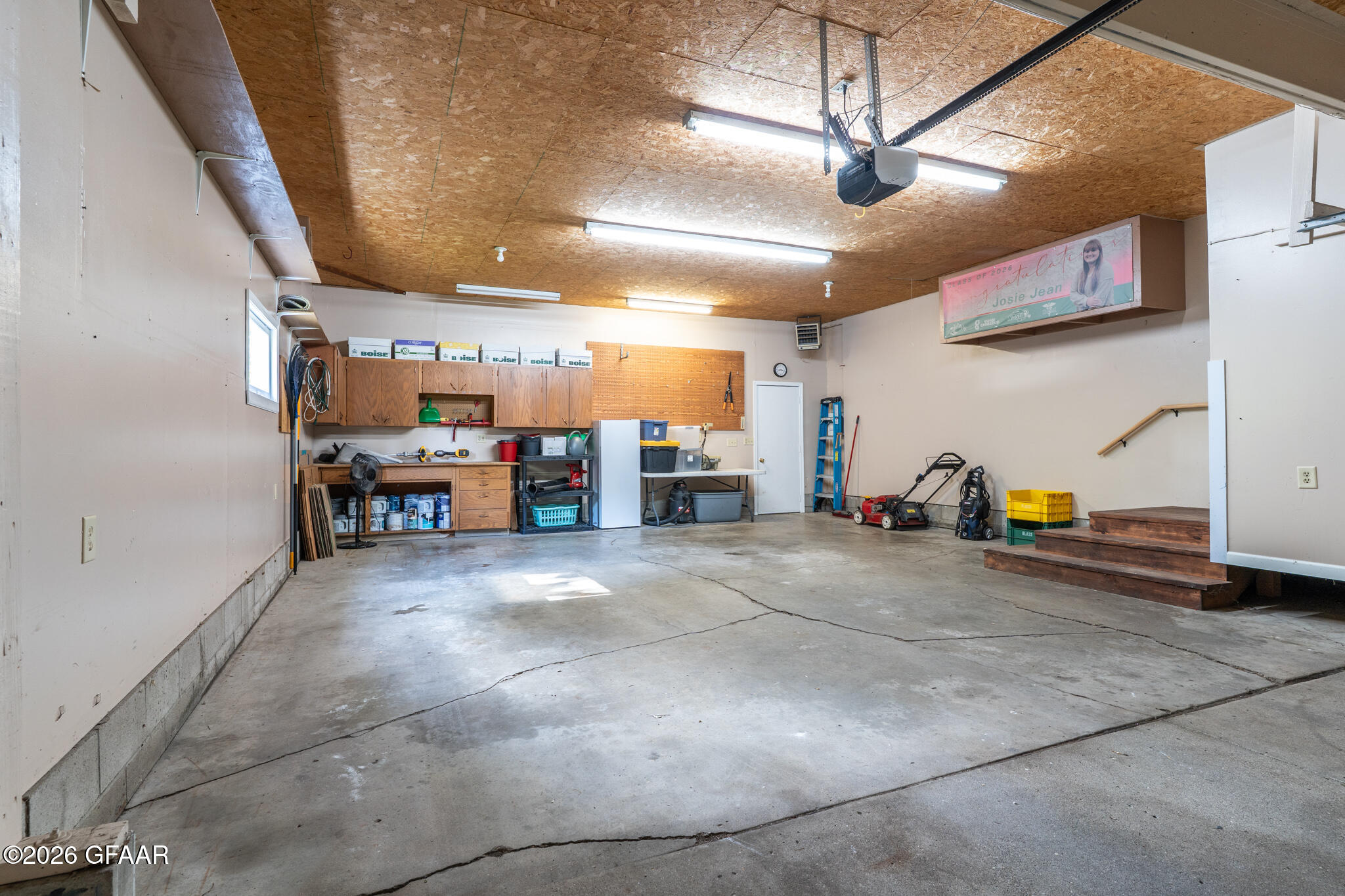 601 SCHROEDER Drive