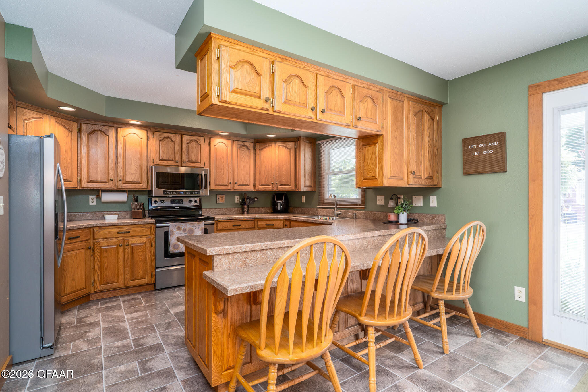 601 SCHROEDER Drive