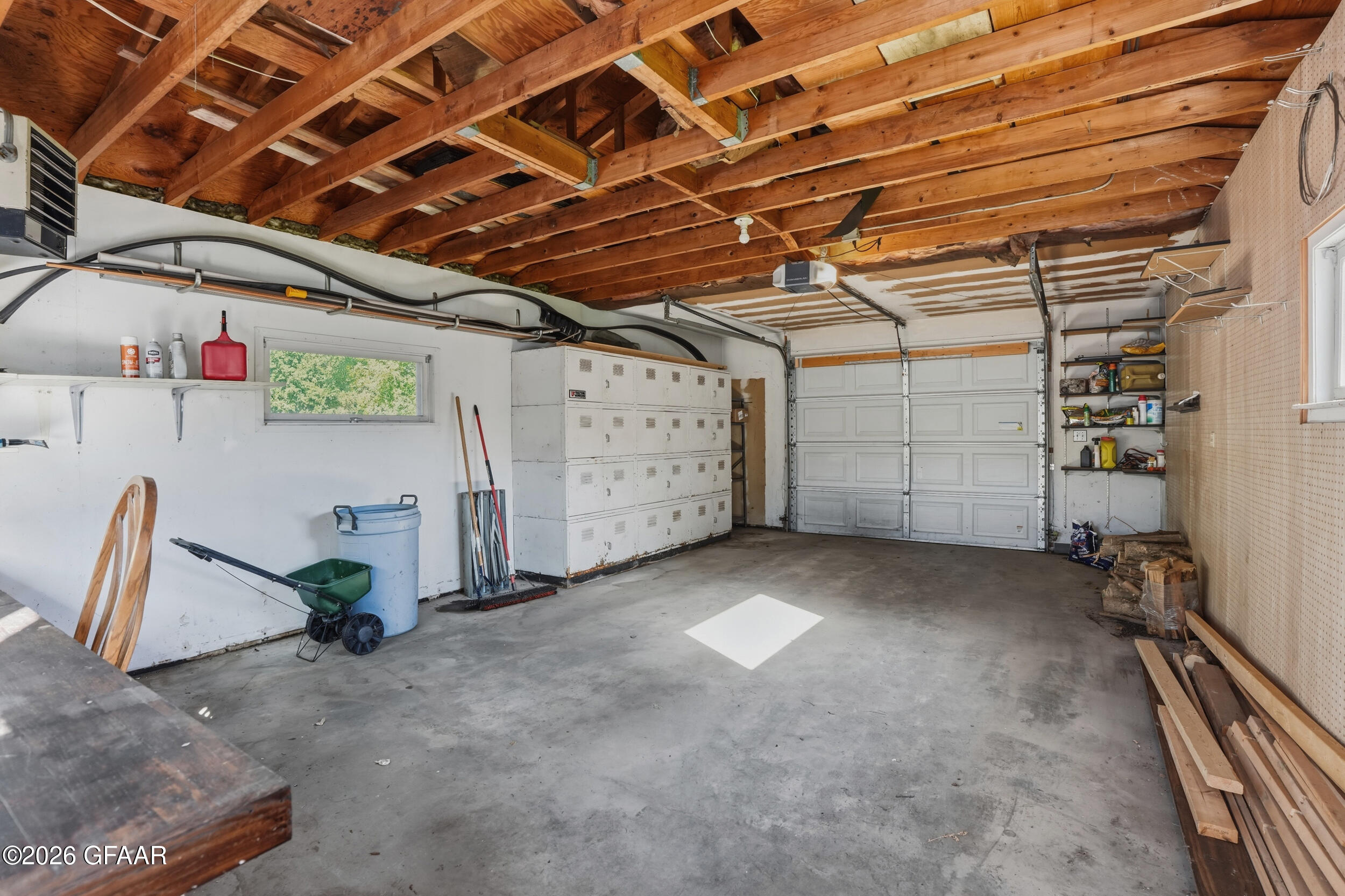 923 6TH STREET SE