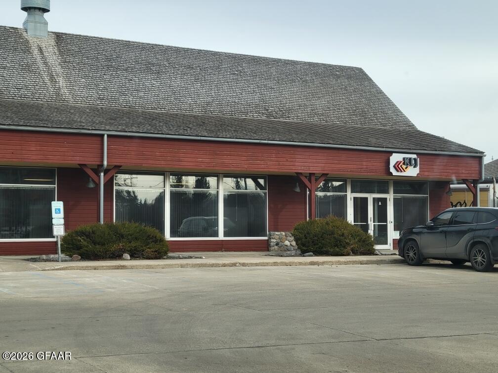 2750 GATEWAY Drive, A,B & C