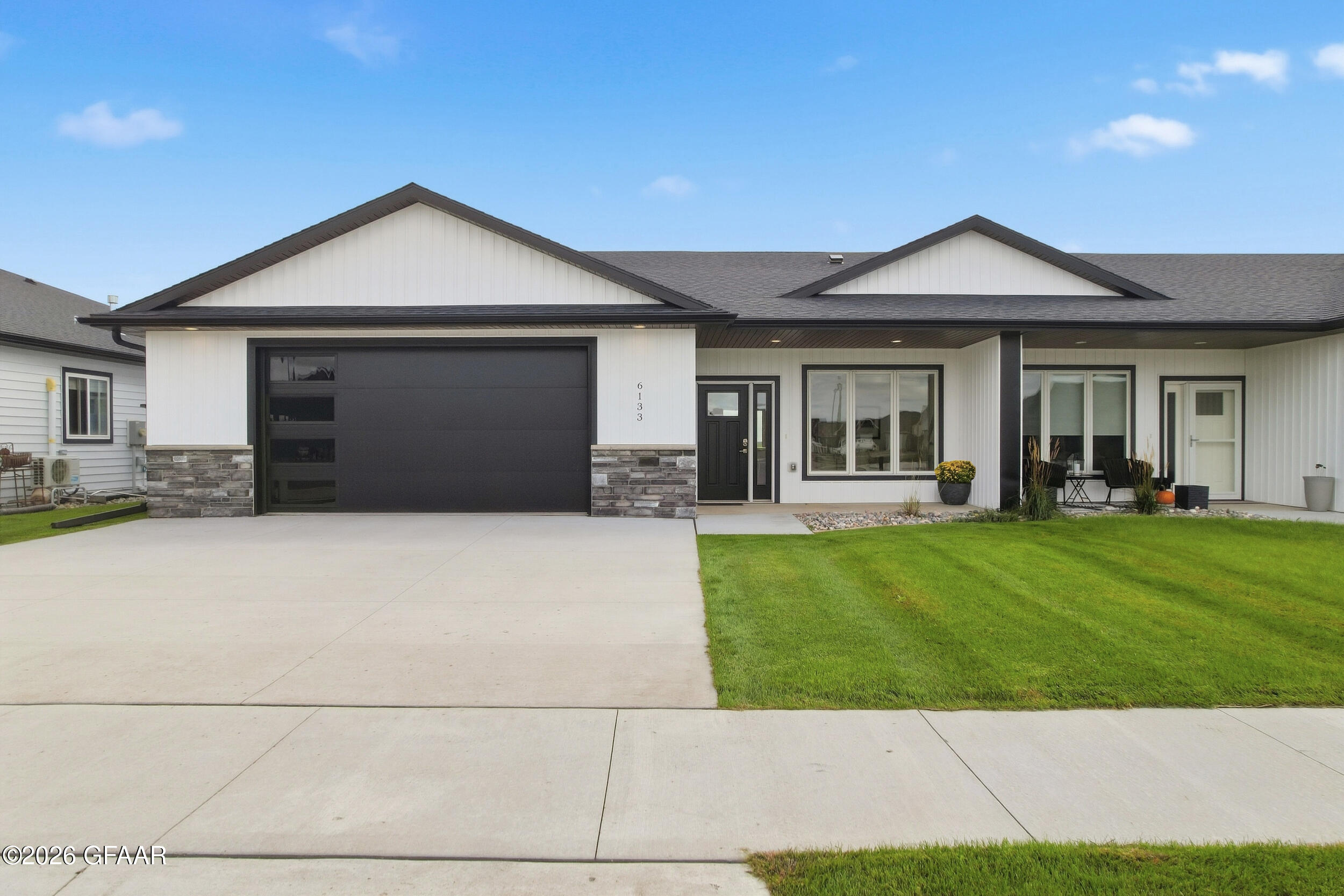 6133 MAGNOLIA Drive