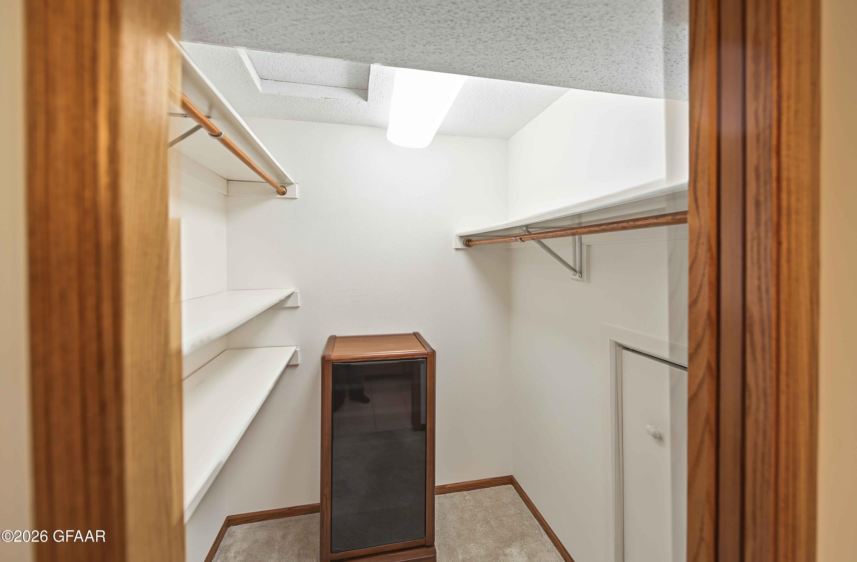 891 RAINDALE Court
