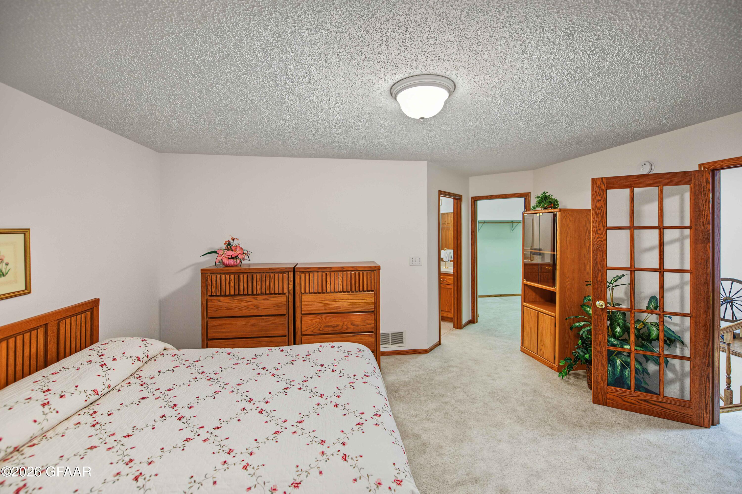 891 RAINDALE Court