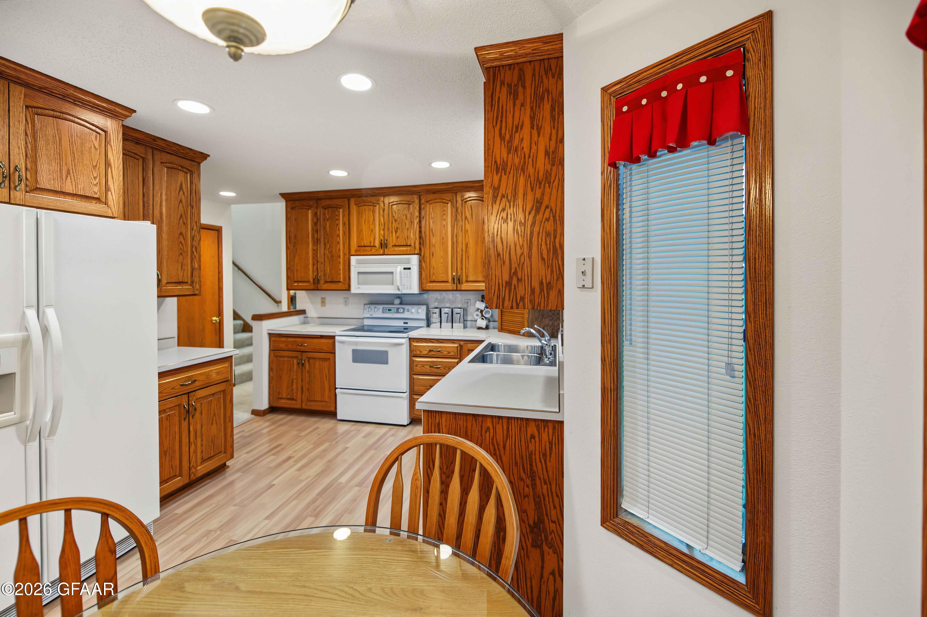 891 RAINDALE Court