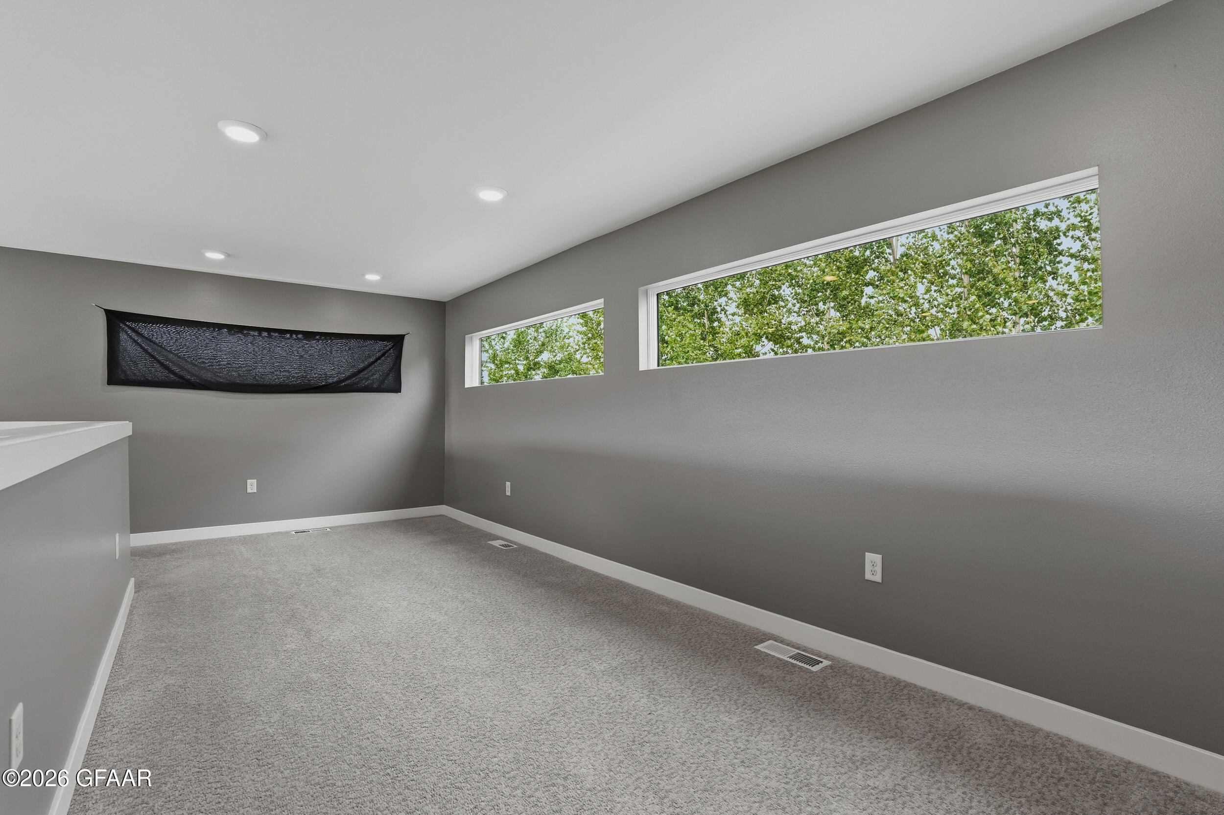 3968 IVY Drive